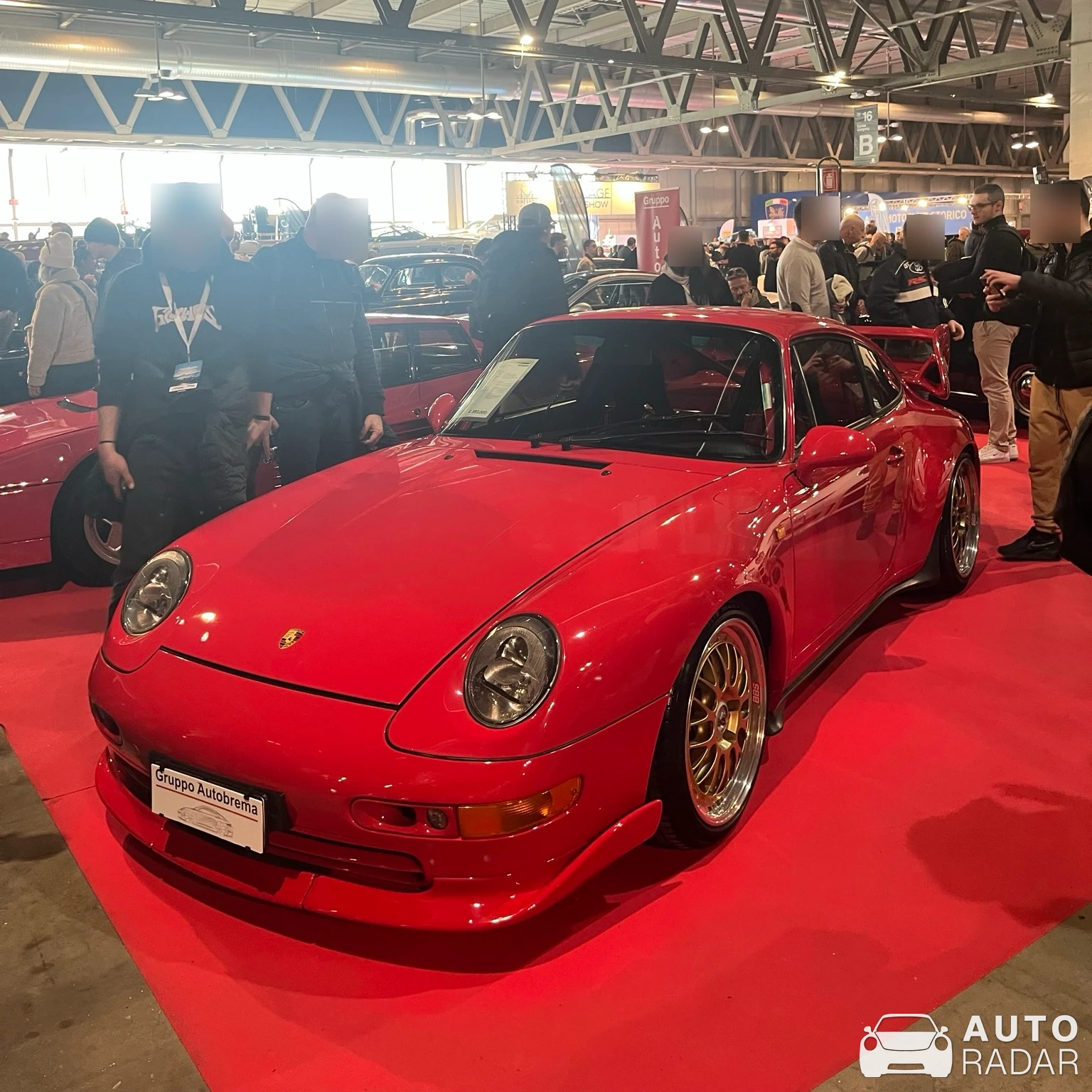 Porsche 993 Carrera RS Clubsport spotted in Rho