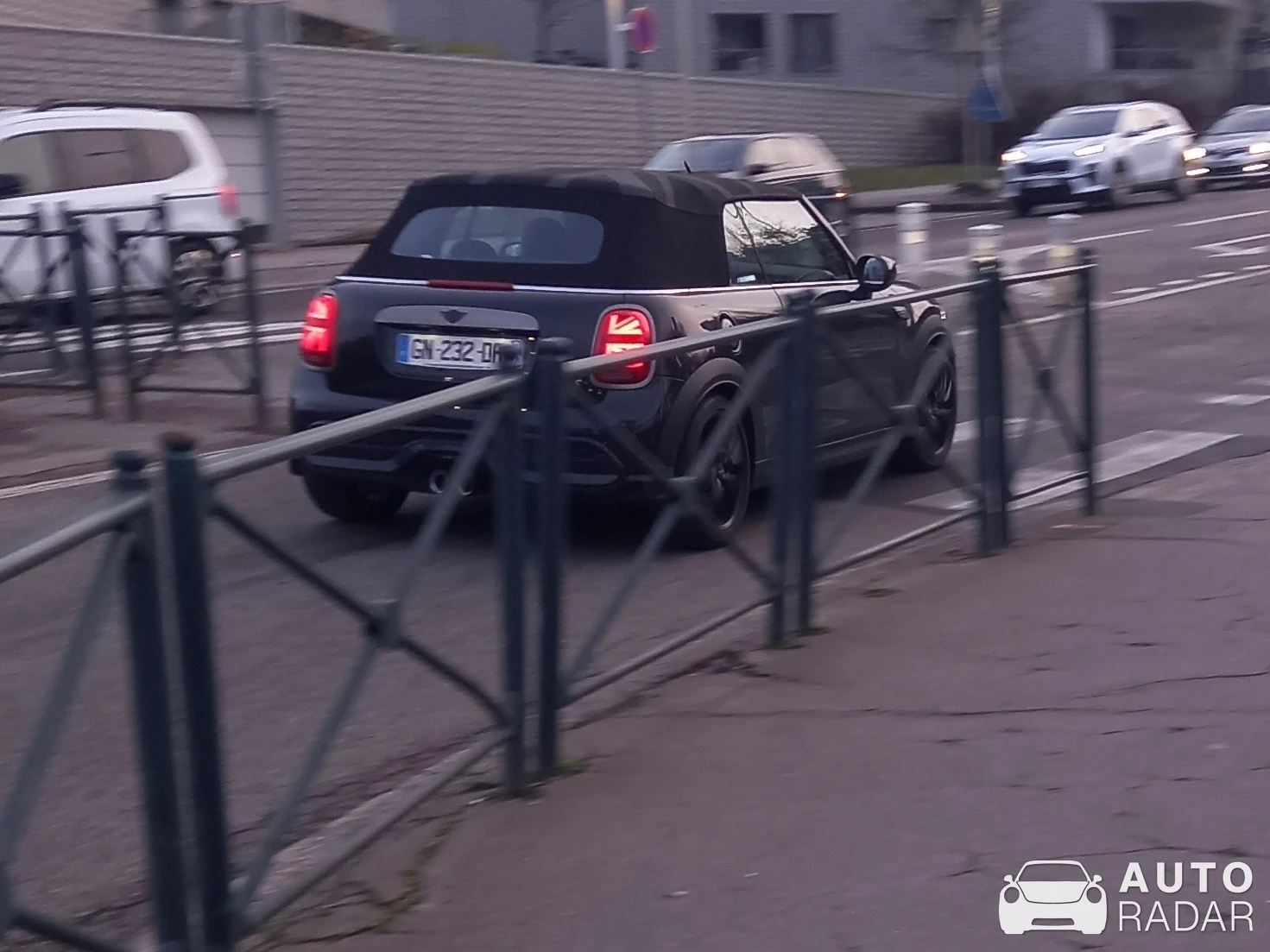 Mini R57 Cooper Cabriolet 2016 spotted in Annecy