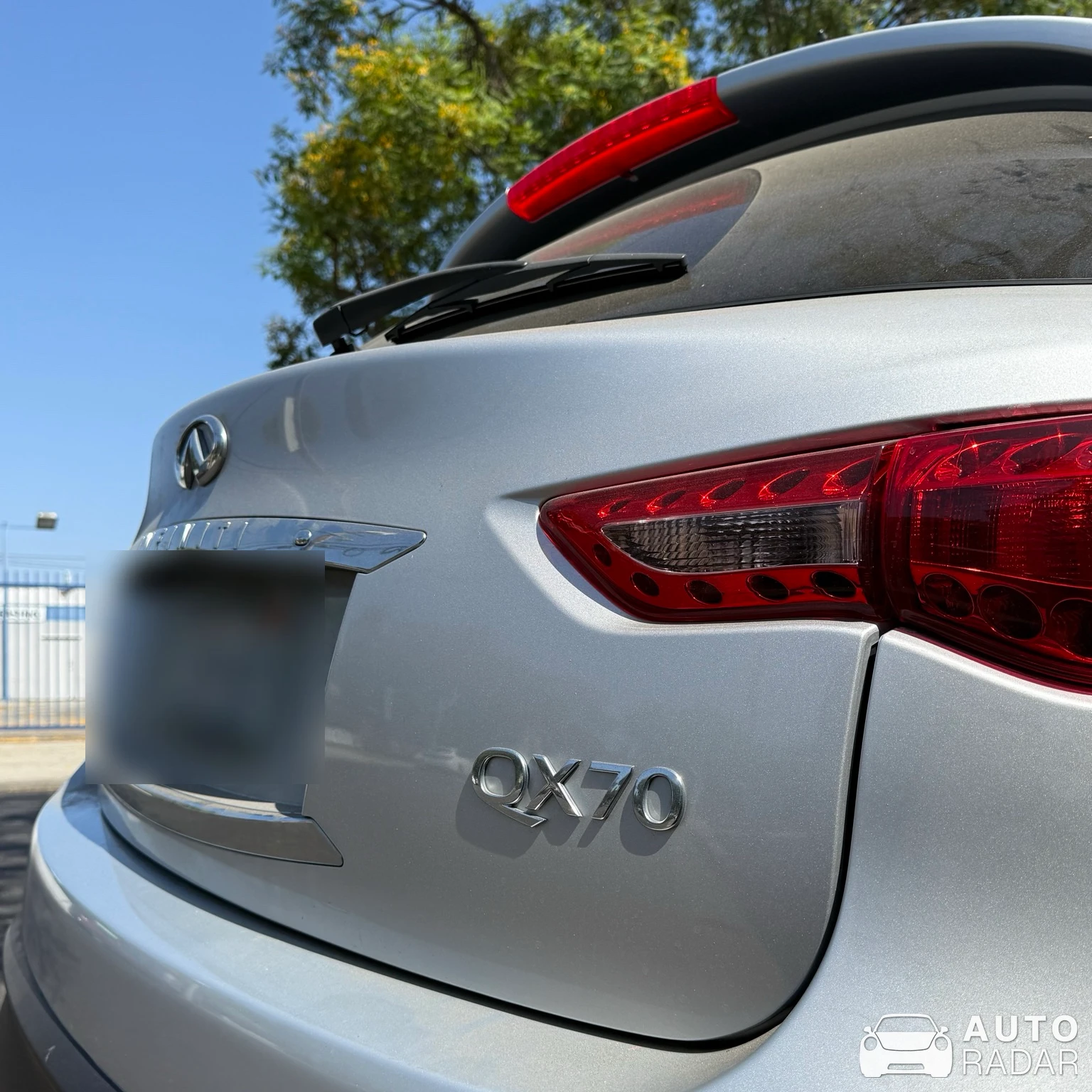 Infiniti QX60 spotted in West Hollywood