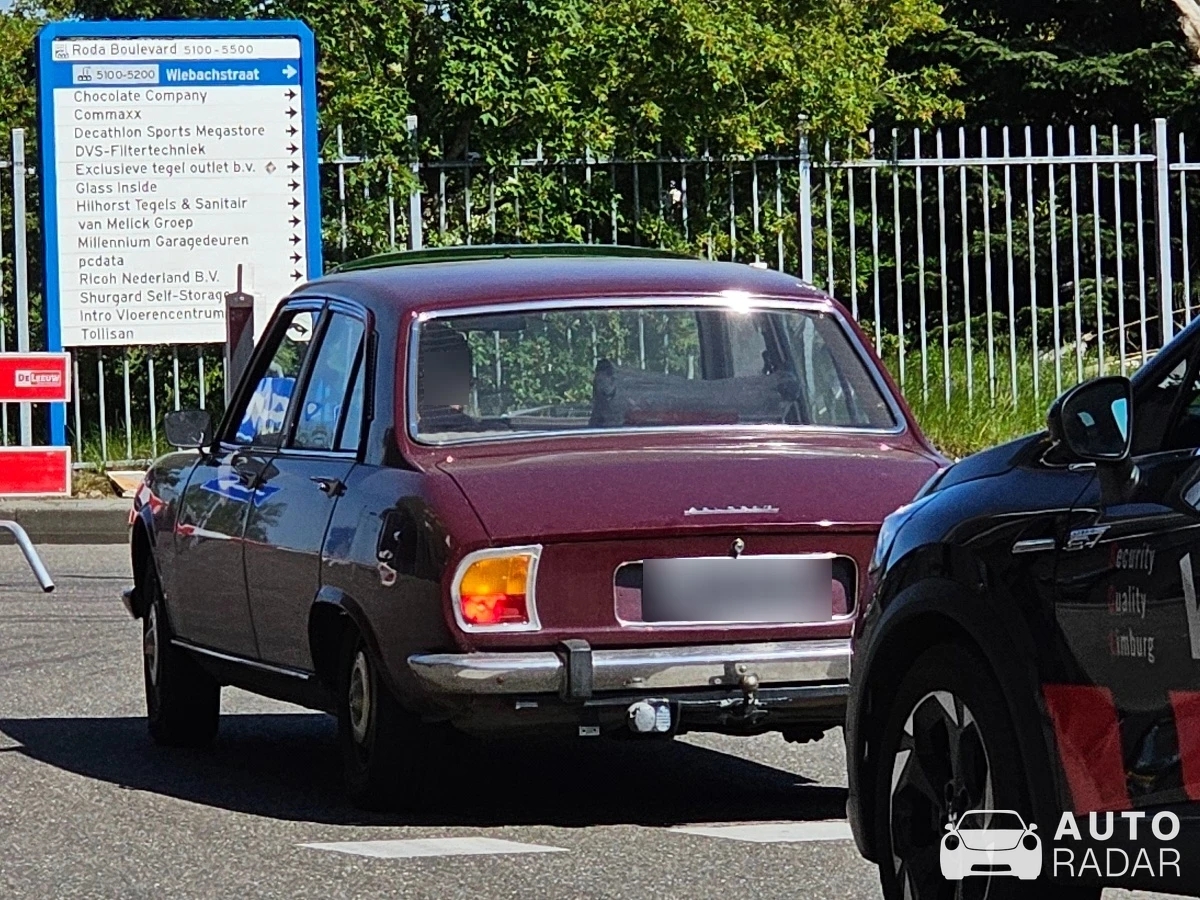 Peugeot 504 spotted in Kerkrade
