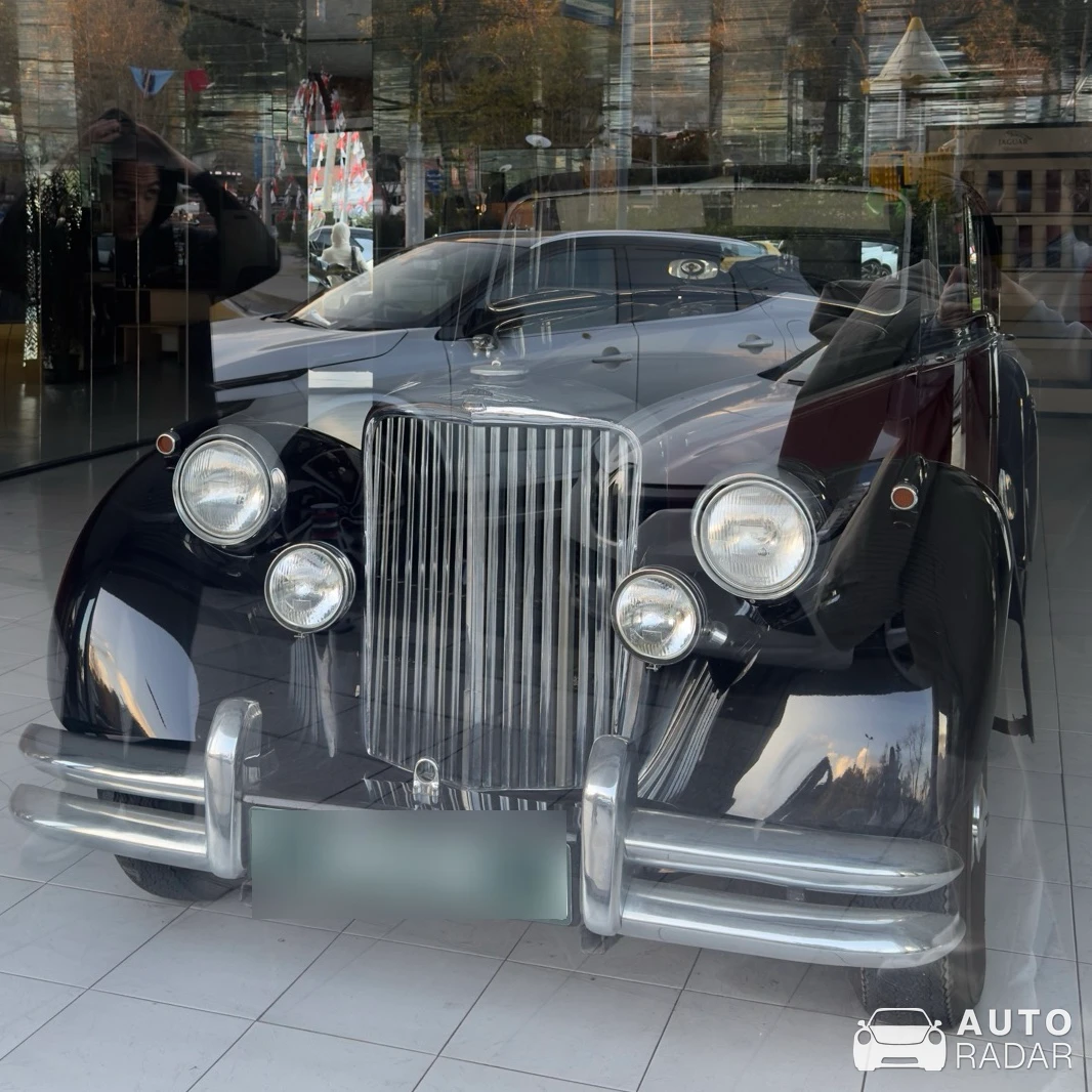 Jaguar Mark V spotted in Sarıyer, Türkiye