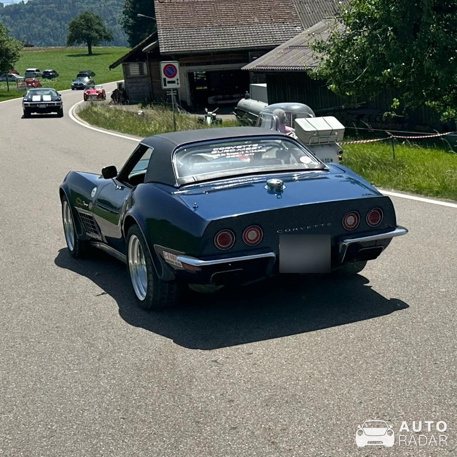 Chevrolet Corvette C3 Stingray Convertible spotted in Dürnten