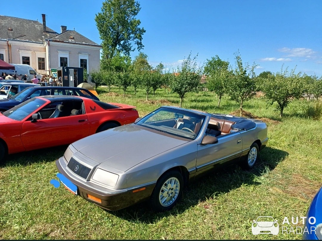 Chrysler LeBaron spotted in Satu Mare