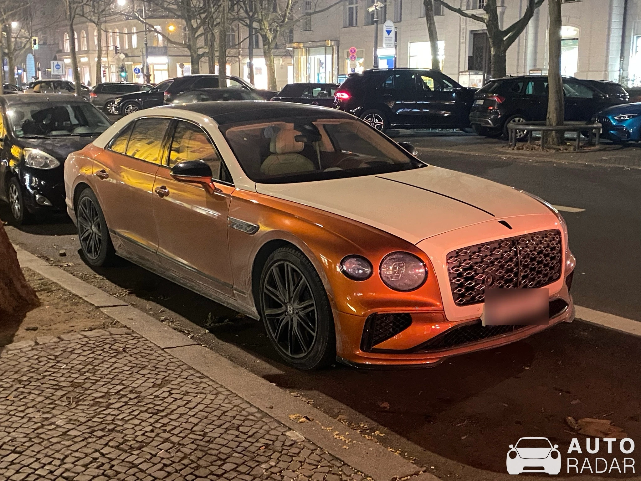 Bentley Flying Spur V8 spotted in Berlin, Deutschland