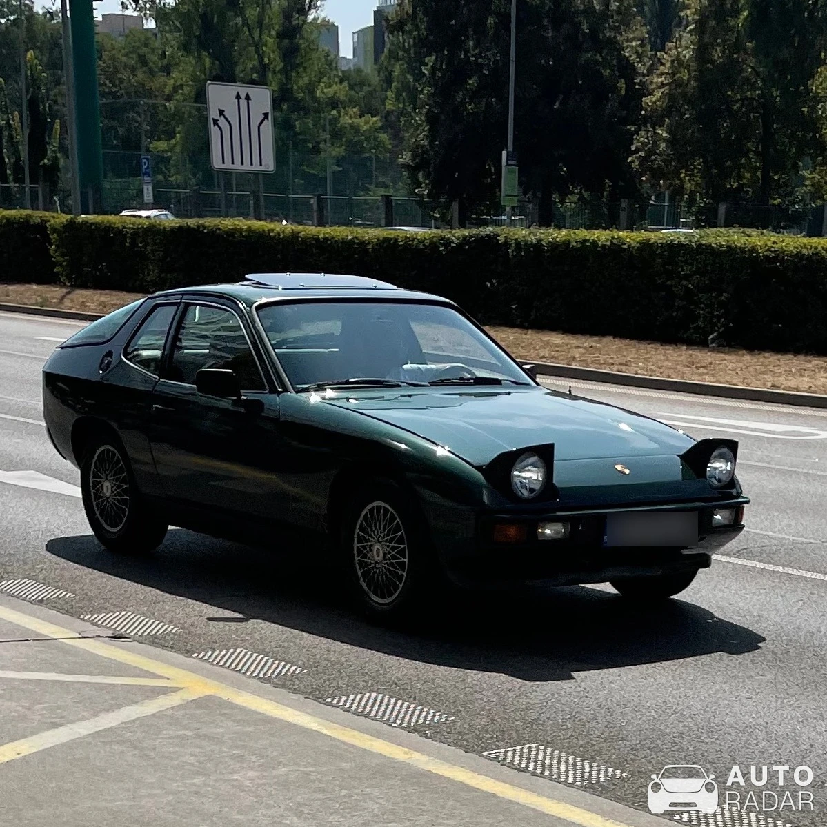 Porsche 924 spotted in Bratislava, Slovakia