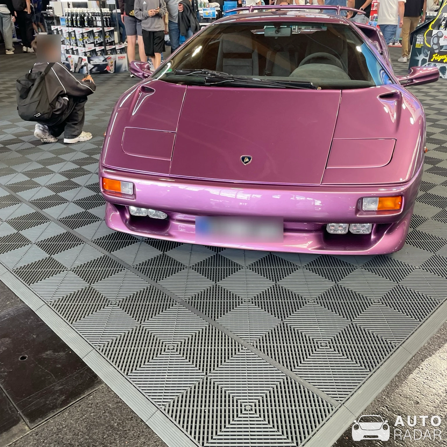 Lamborghini Diablo VT spotted in Friedrichshafen, Deutschland