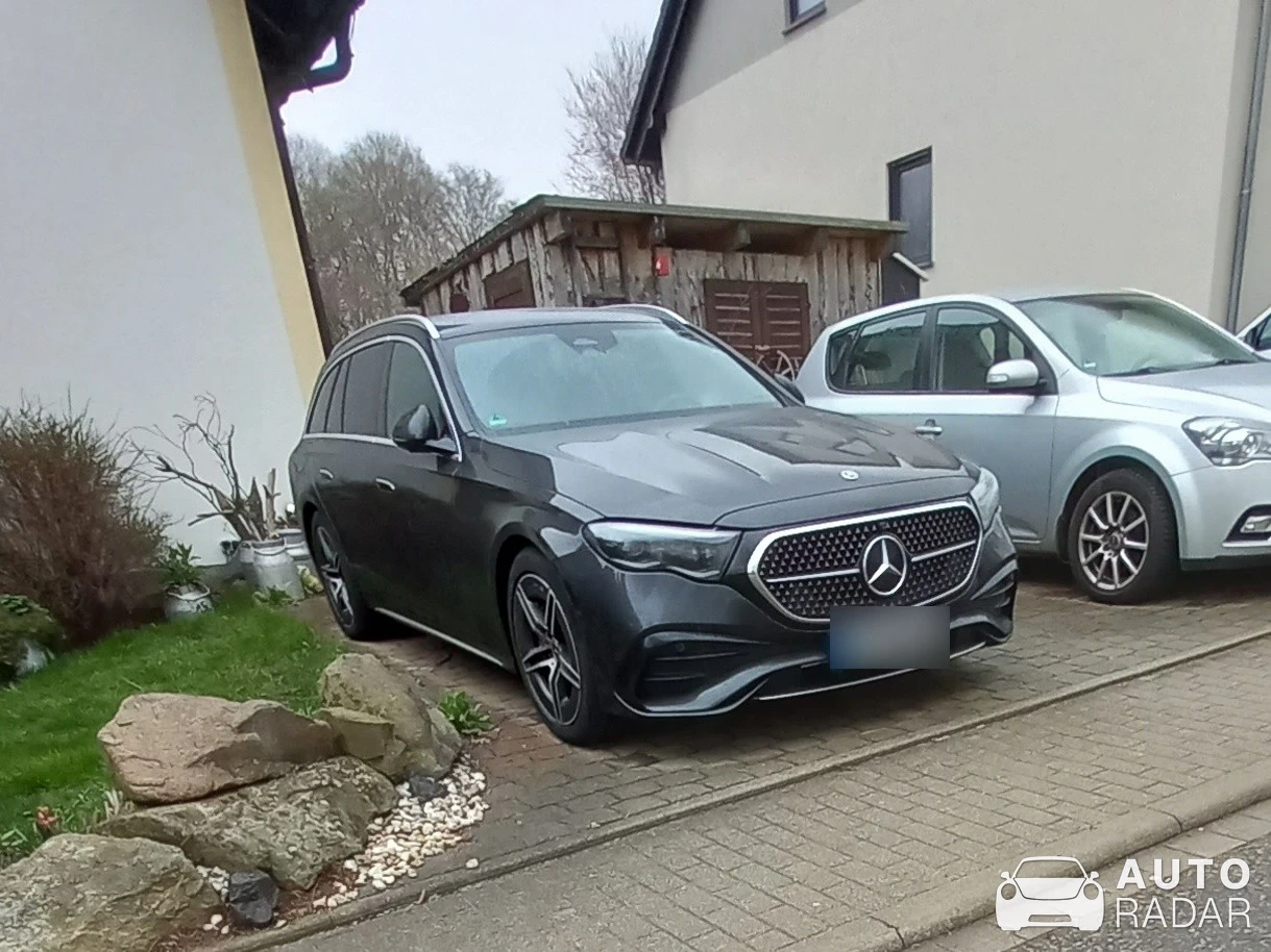 Mercedes-Benz E 63 AMG T211 spotted in Oberlungwitz