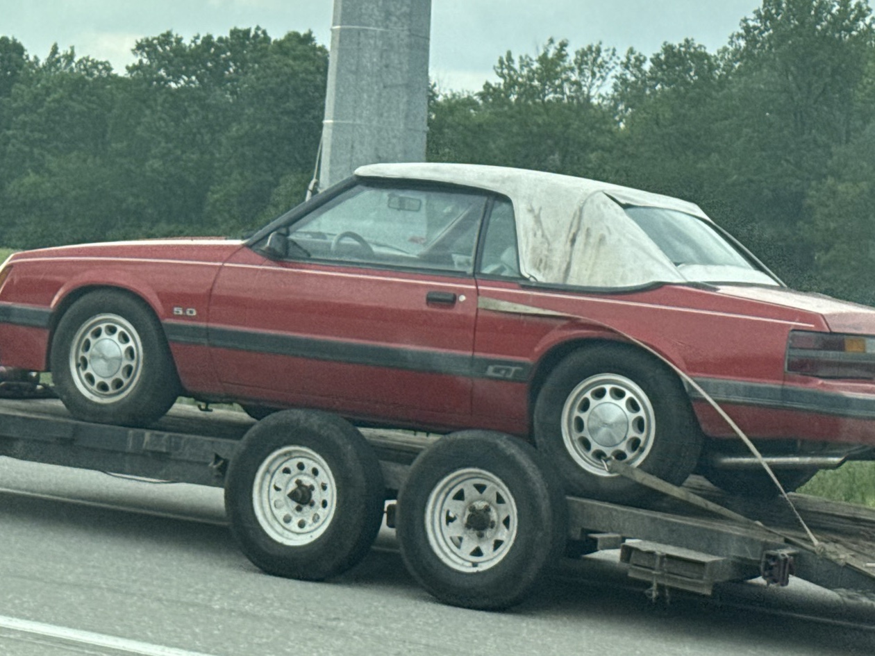 Ford Mustang GT 1986
