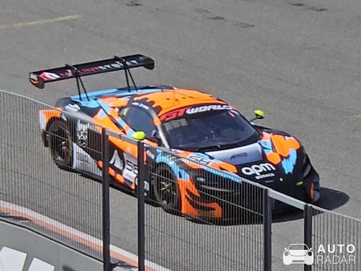 McLaren 720S GT3 Evo spotted in Cheste