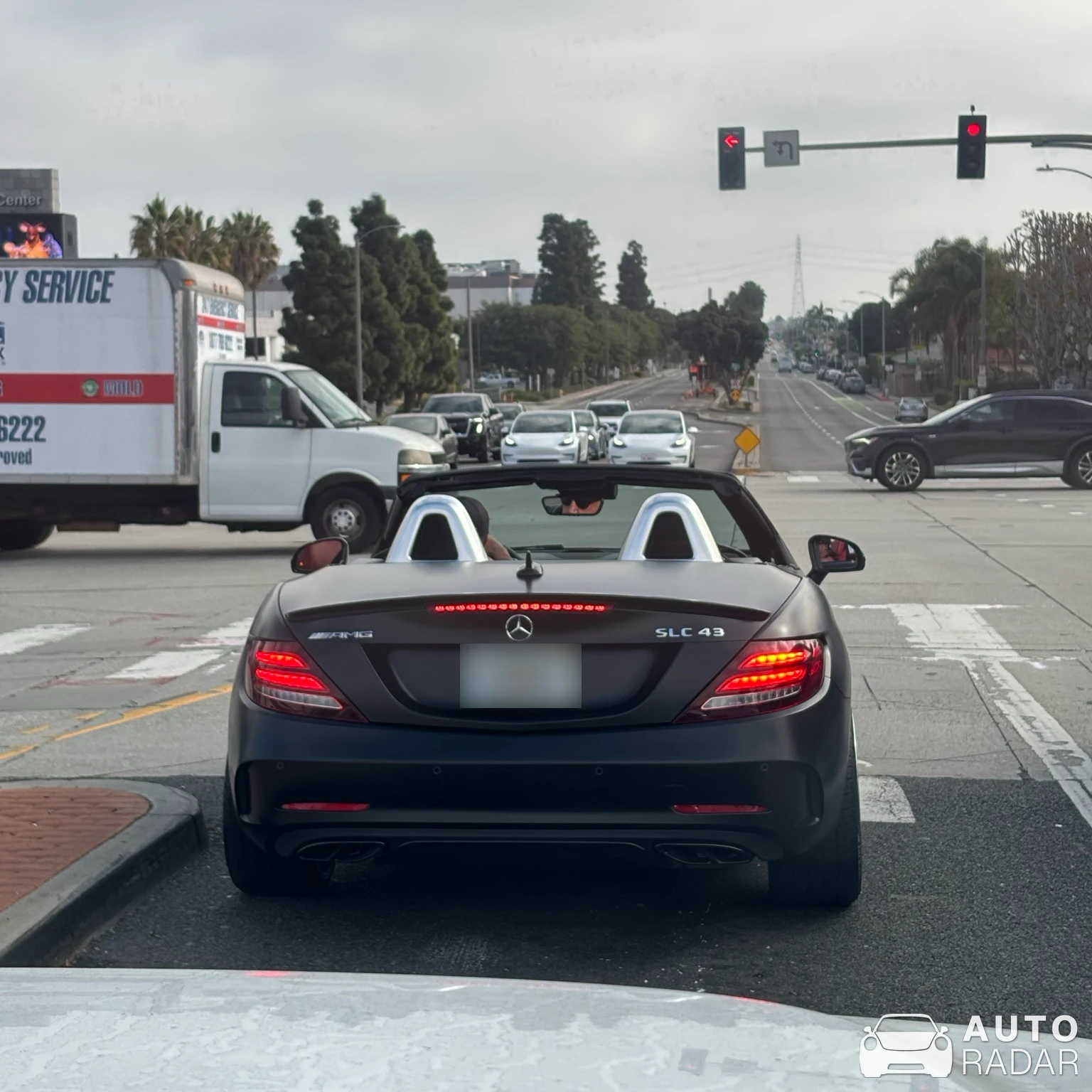 Mercedes-AMG SLC 43 R172 Final Edition spotted in Manhattan Beach