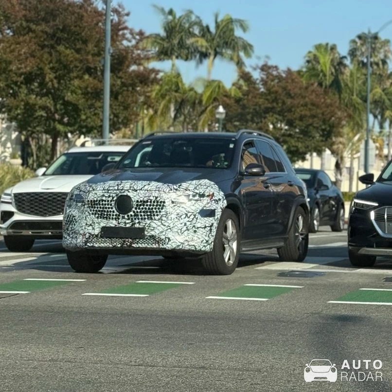 Mercedes-Benz GLE-Klasse W168 Mule spotted in Beverly Hills