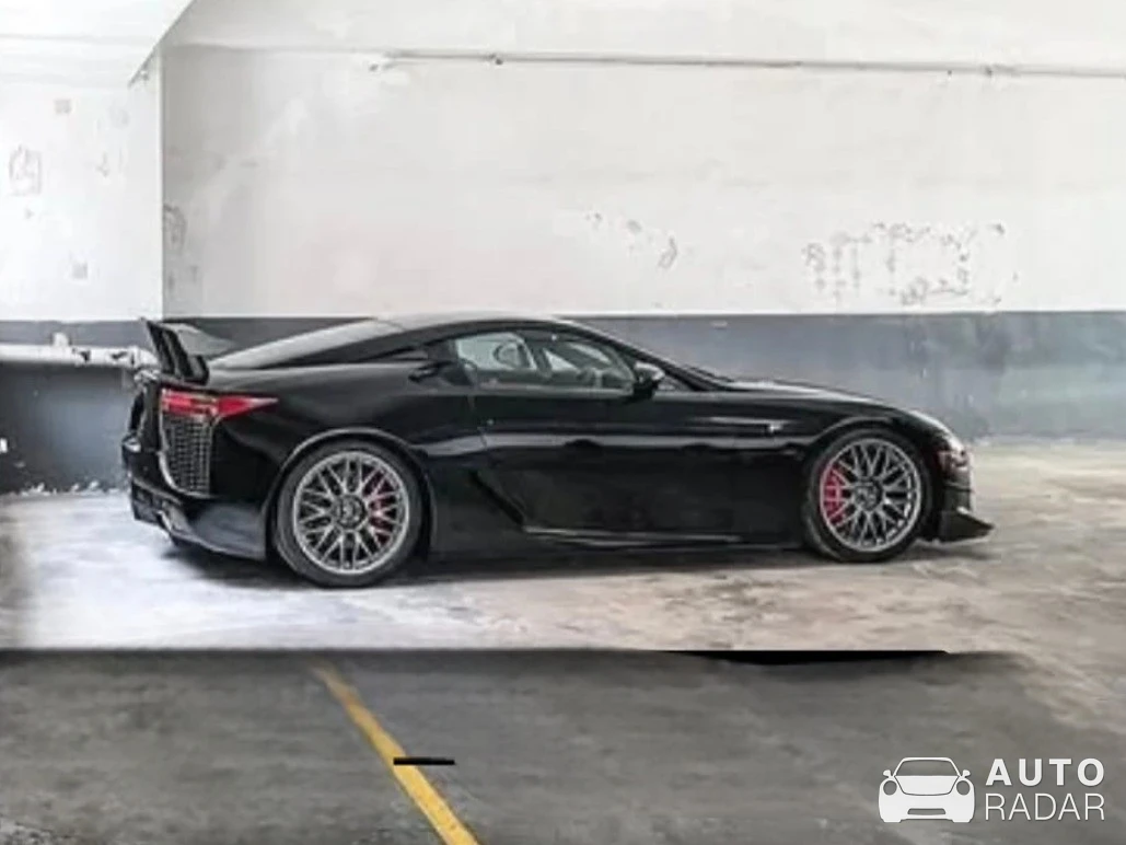 Lexus LFA spotted in South Jakarta, Indonesia