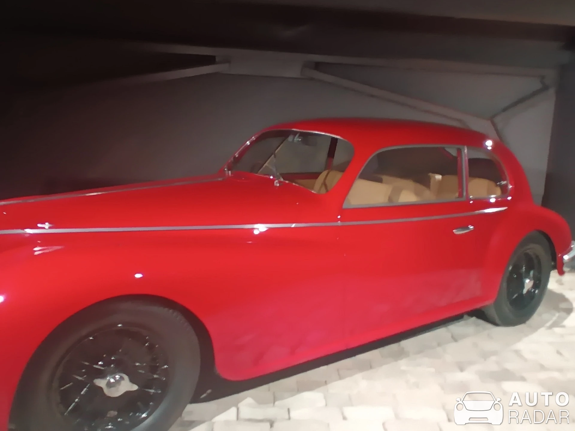 Alfa Romeo 2500 Super Sport with Touring Superleggera spotted in Vilnius