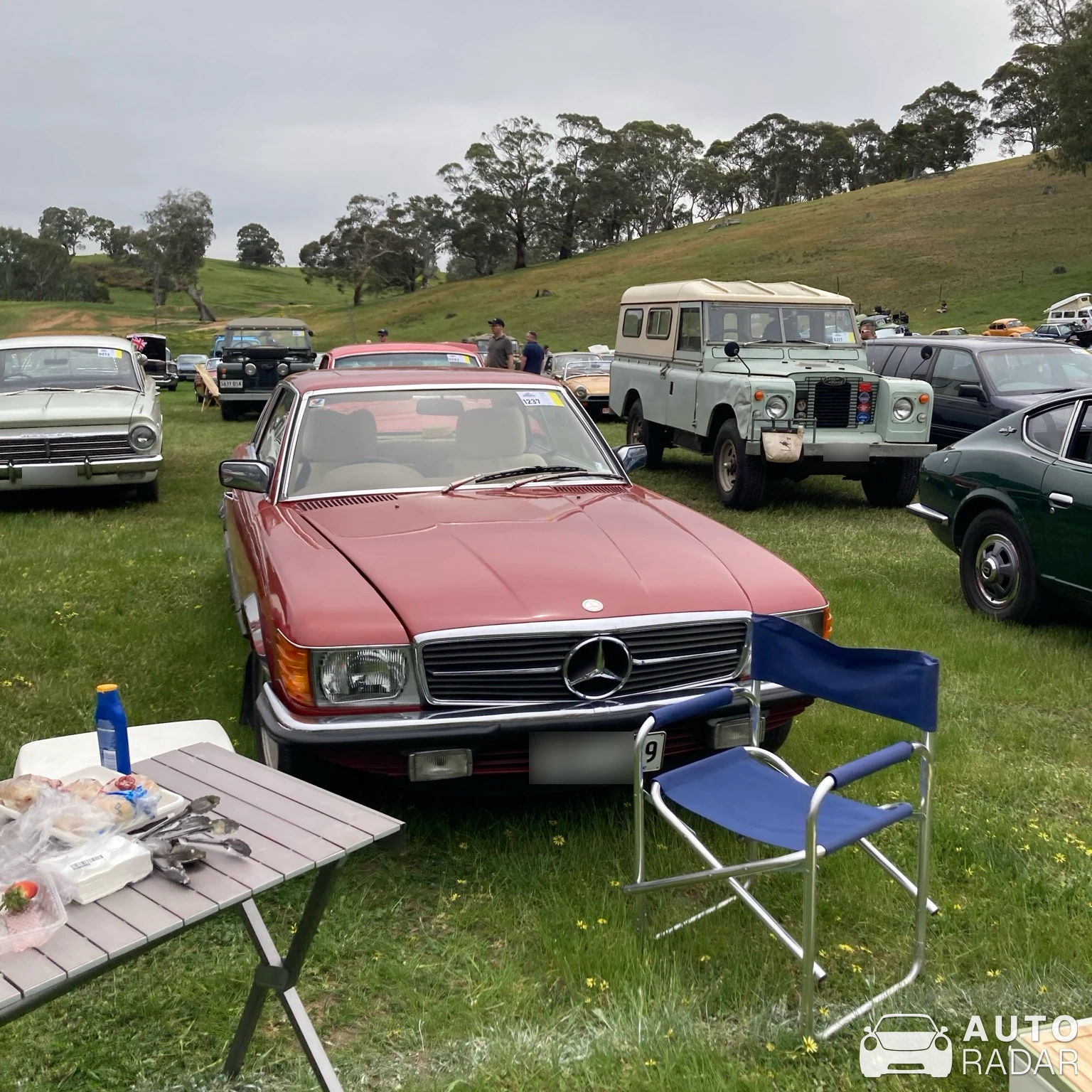Mercedes-Benz SL-Klasse R107 spotted in Urrbrae