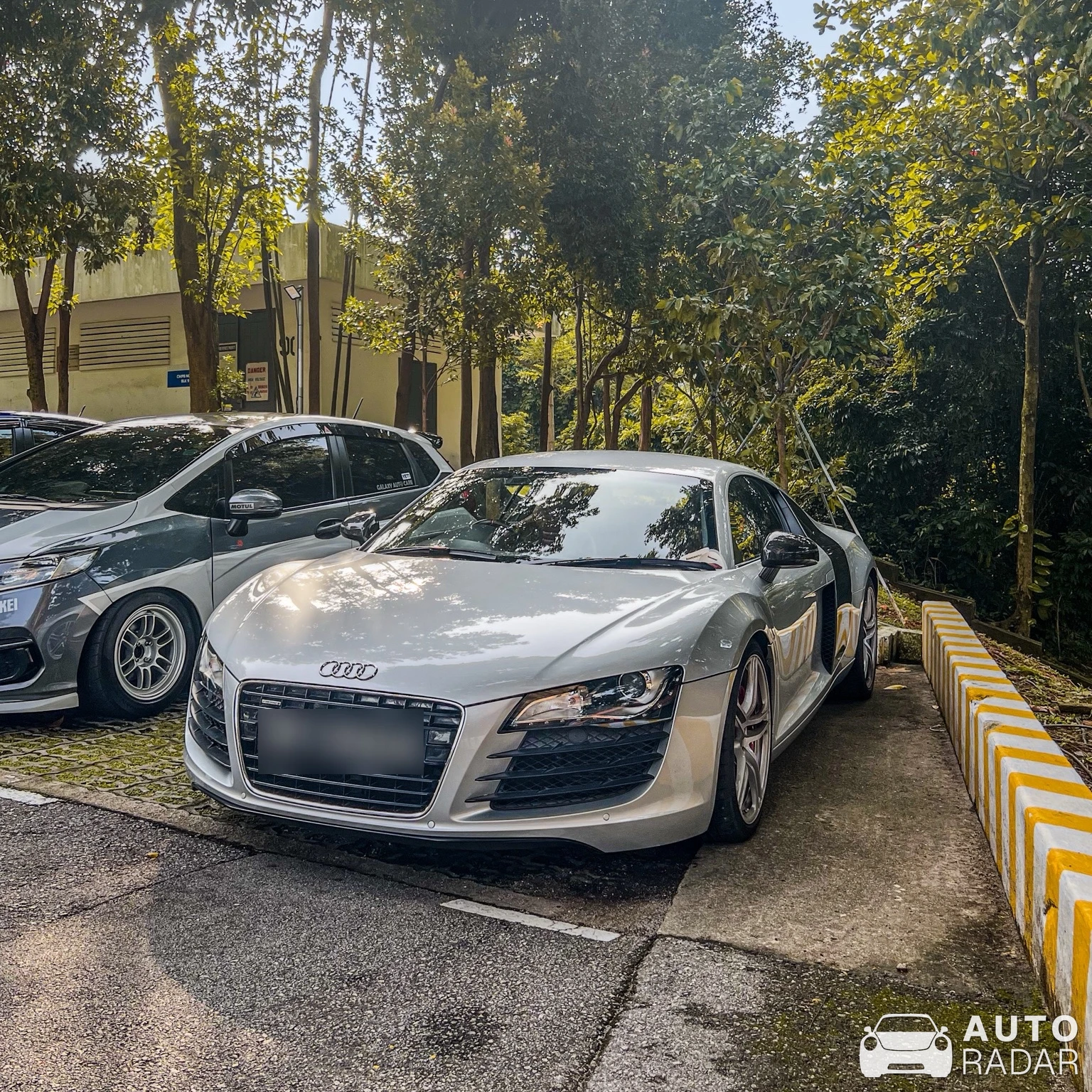 Audi R8 V8 Type 42 spotted in Singapore, Singapore