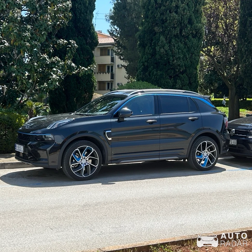 Lynk & Co 01 spotted in Poreč