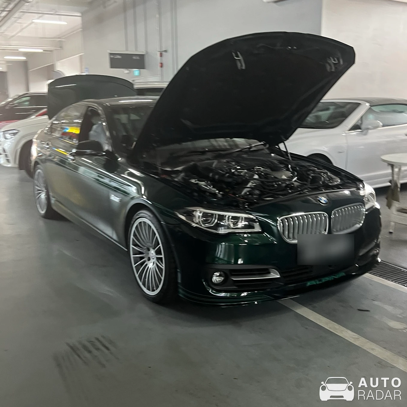 Alpina B5 BiTurbo 50 Anniversary Edition spotted in Singapore