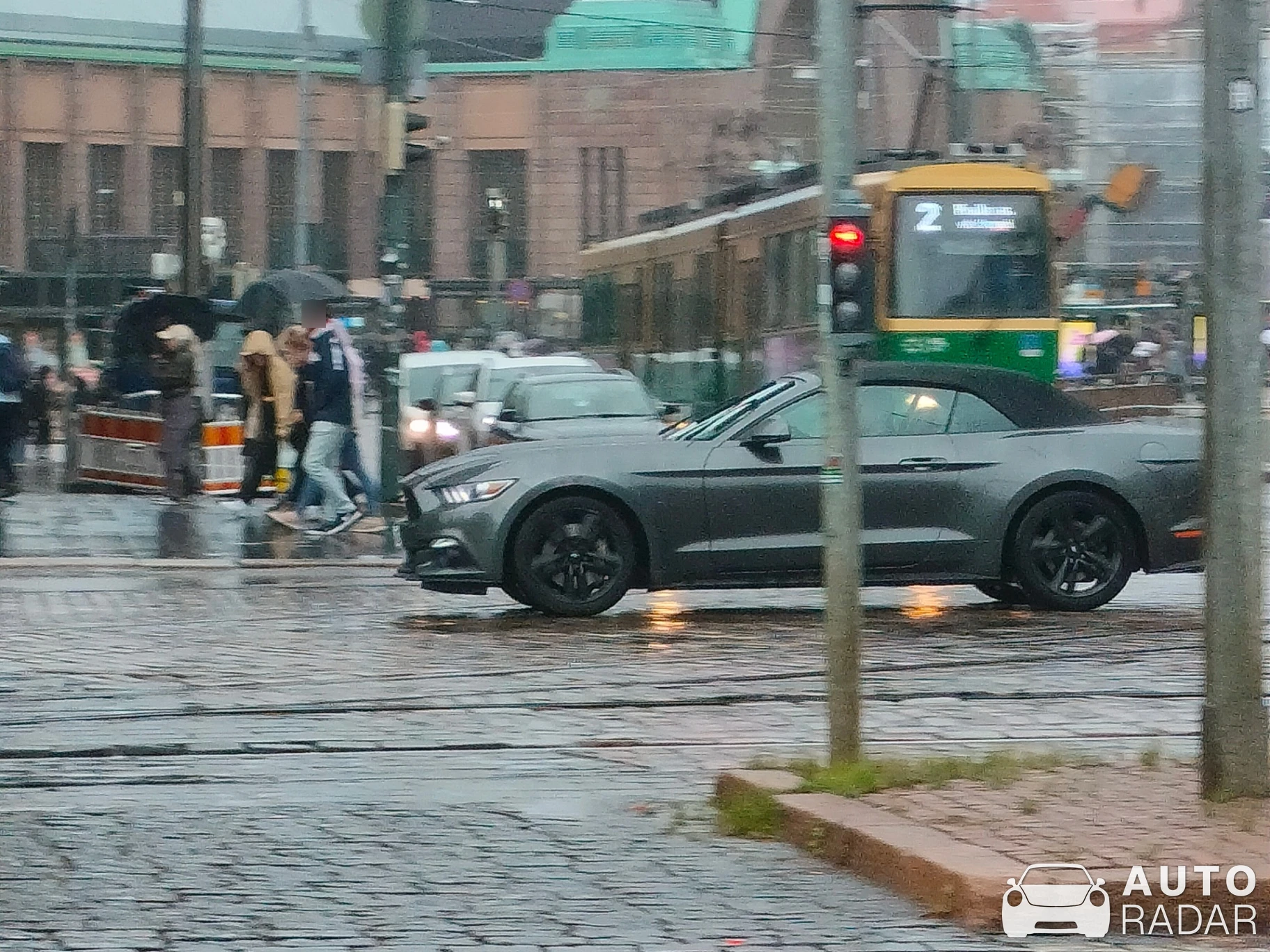 Ford Mustang GT Convertible 2018 spotted in Helsinki