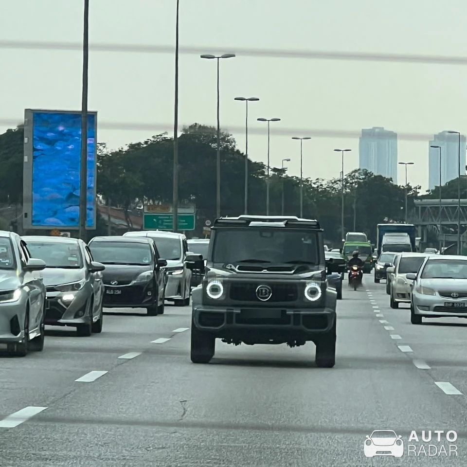 Mercedes-AMG Brabus G 63 4x4² W463 spotted in Kuala Lumpur, Malaysia