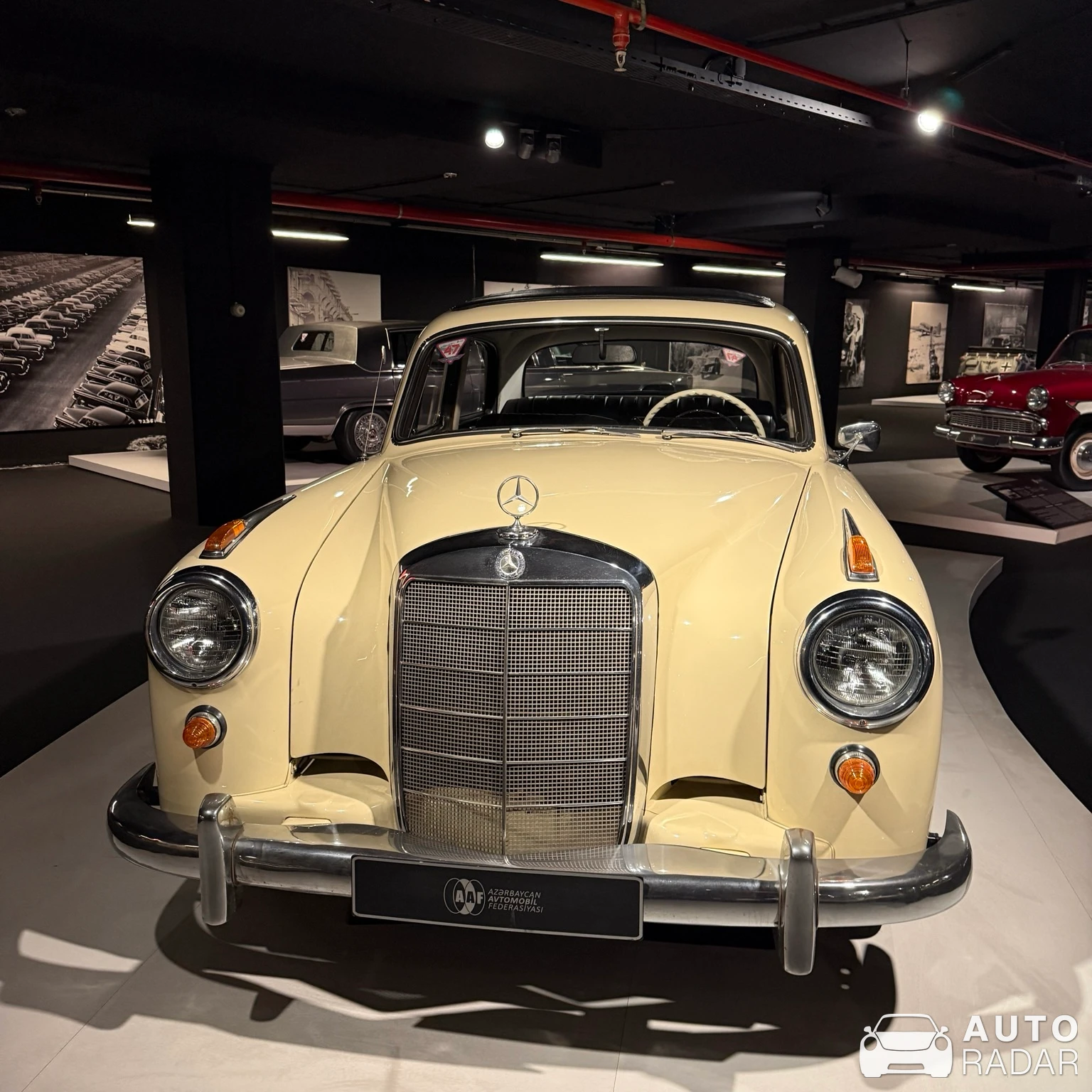Mercedes-Benz W105 219 Ponton Kombi spotted in Baku