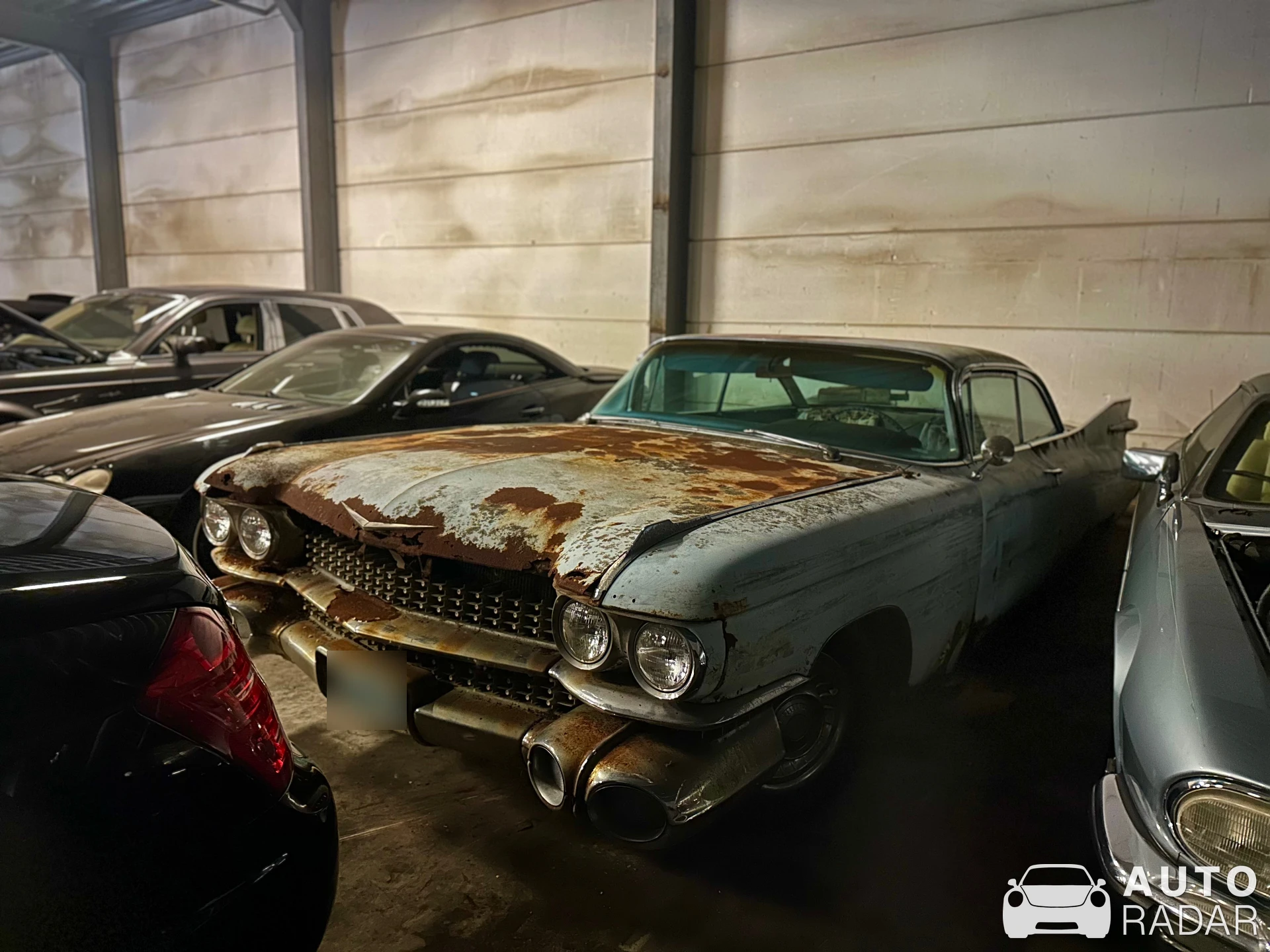 Cadillac Coupe Deville 1959 spotted in Schiedam