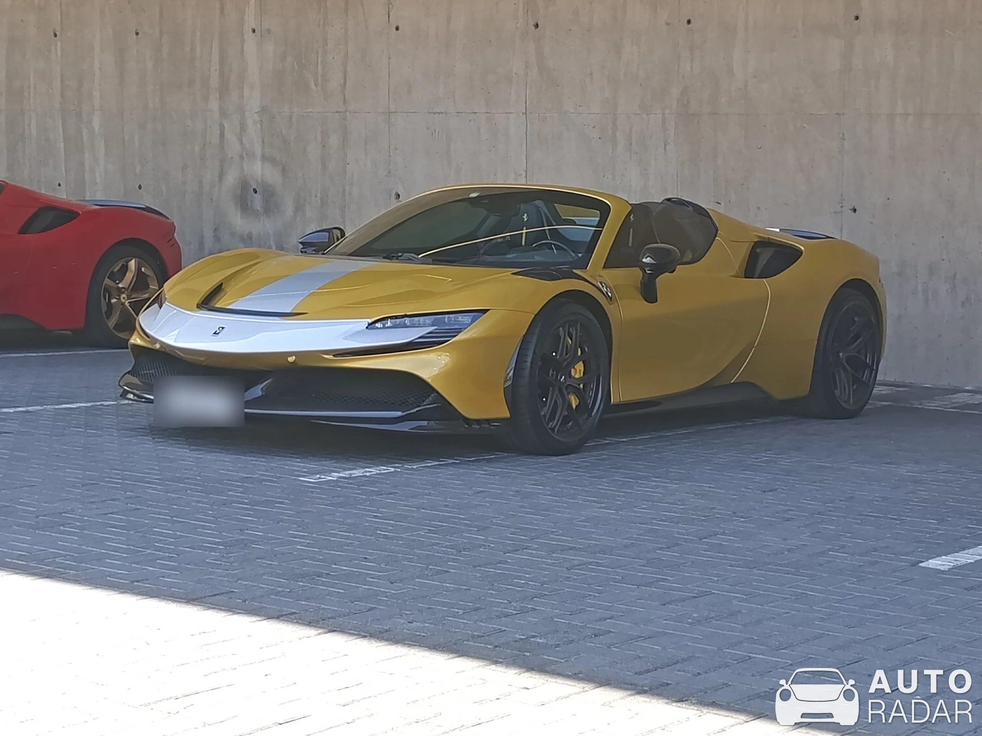 Ferrari SF90 Spider Assetto Fiorano spotted in Lo Barnechea, Chile