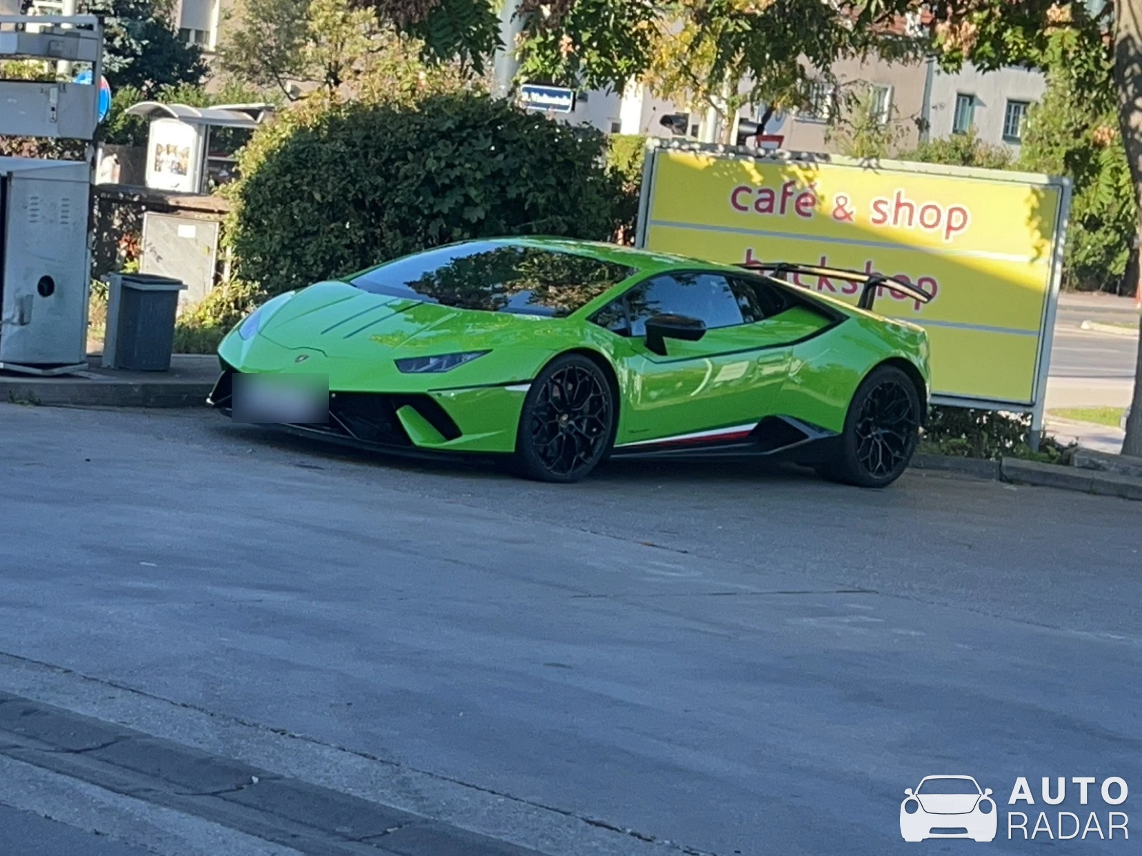 Lamborghini Huracán LP640-4 Performante spotted in Wien, Österreich