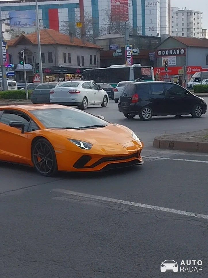 Lamborghini Aventador S LP740-4 spotted in Melikgazi