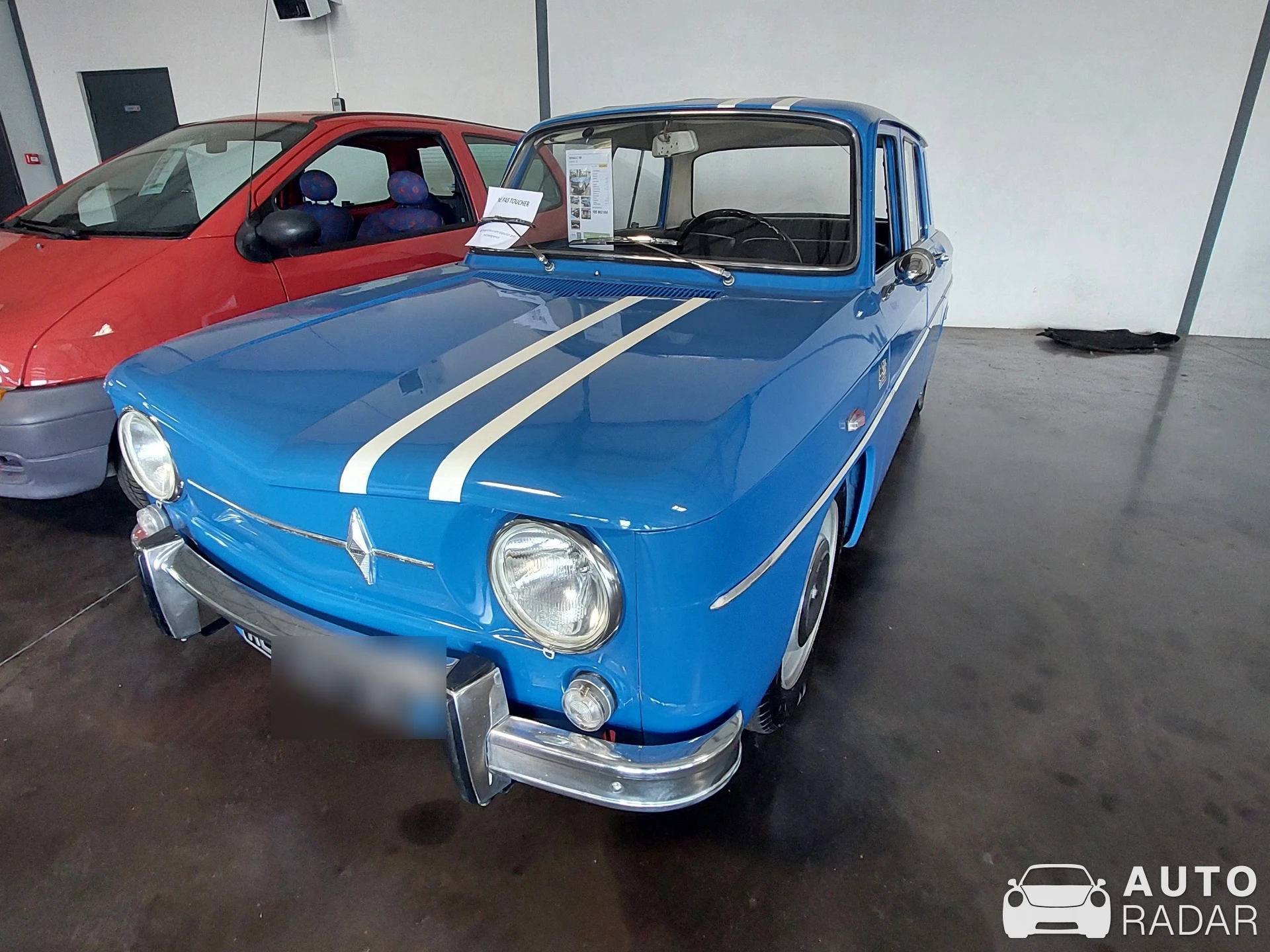 Renault 8 Gordini spotted in Villedieu-les-Poêles-Rouffigny