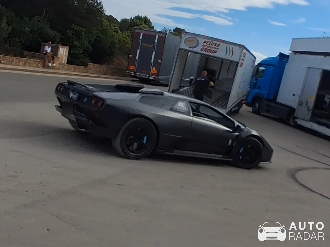 Eccentrica V12 spotted in Alghero