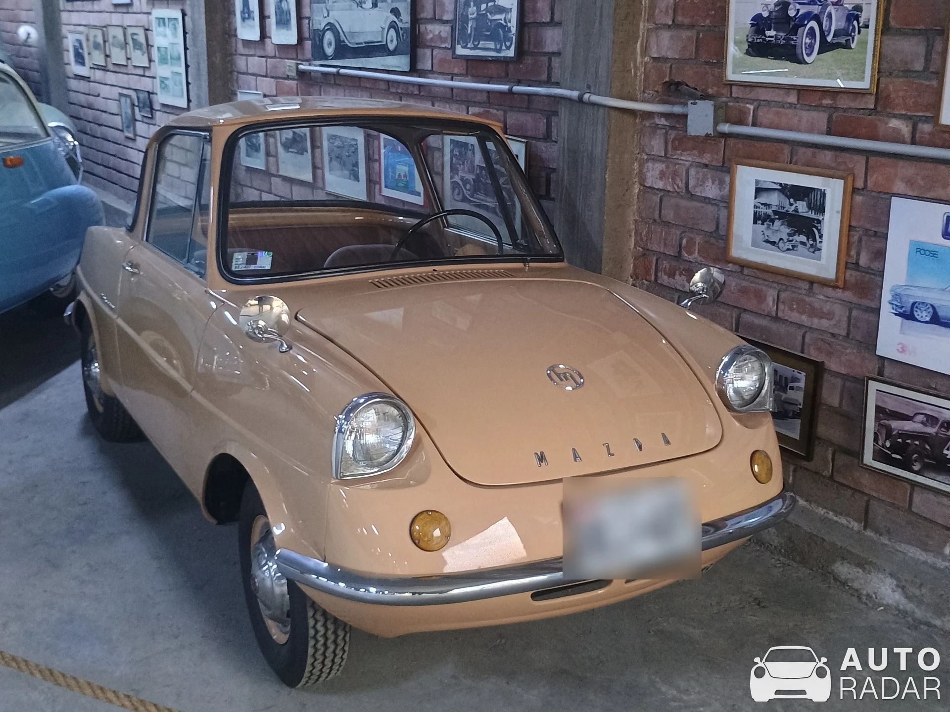 Mazda R360 spotted in Santiago de Surco