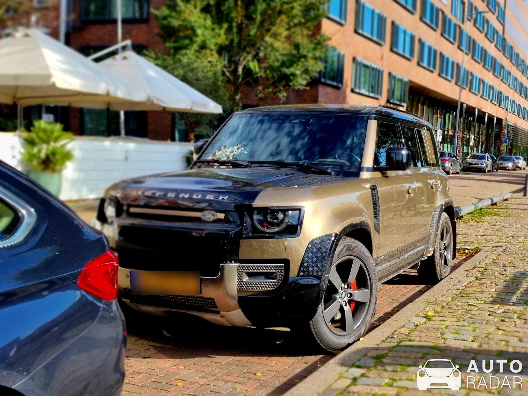 Land Rover Defender 2021 spotted in Rotterdam