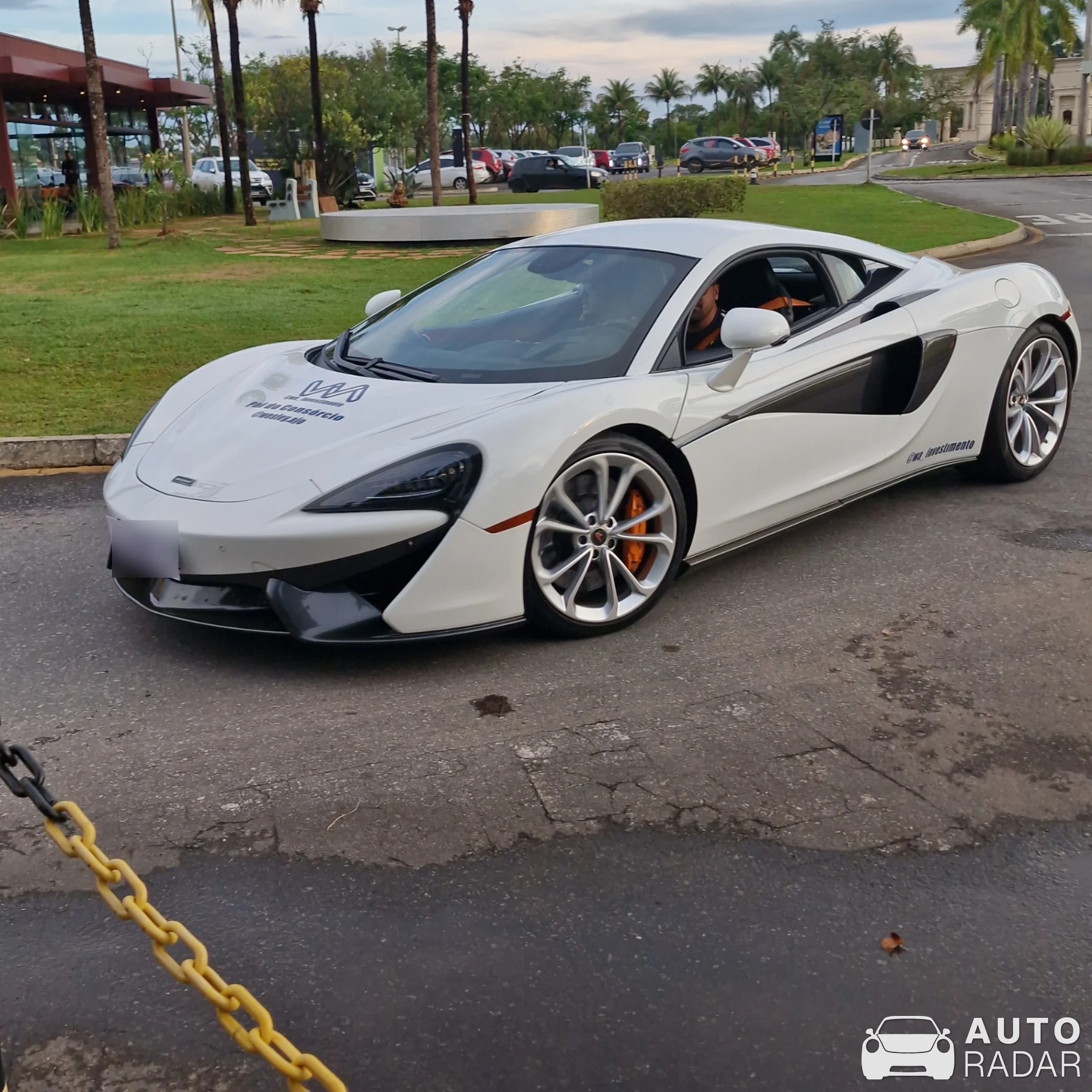 McLaren 540C spotted in Brasília, Brazil