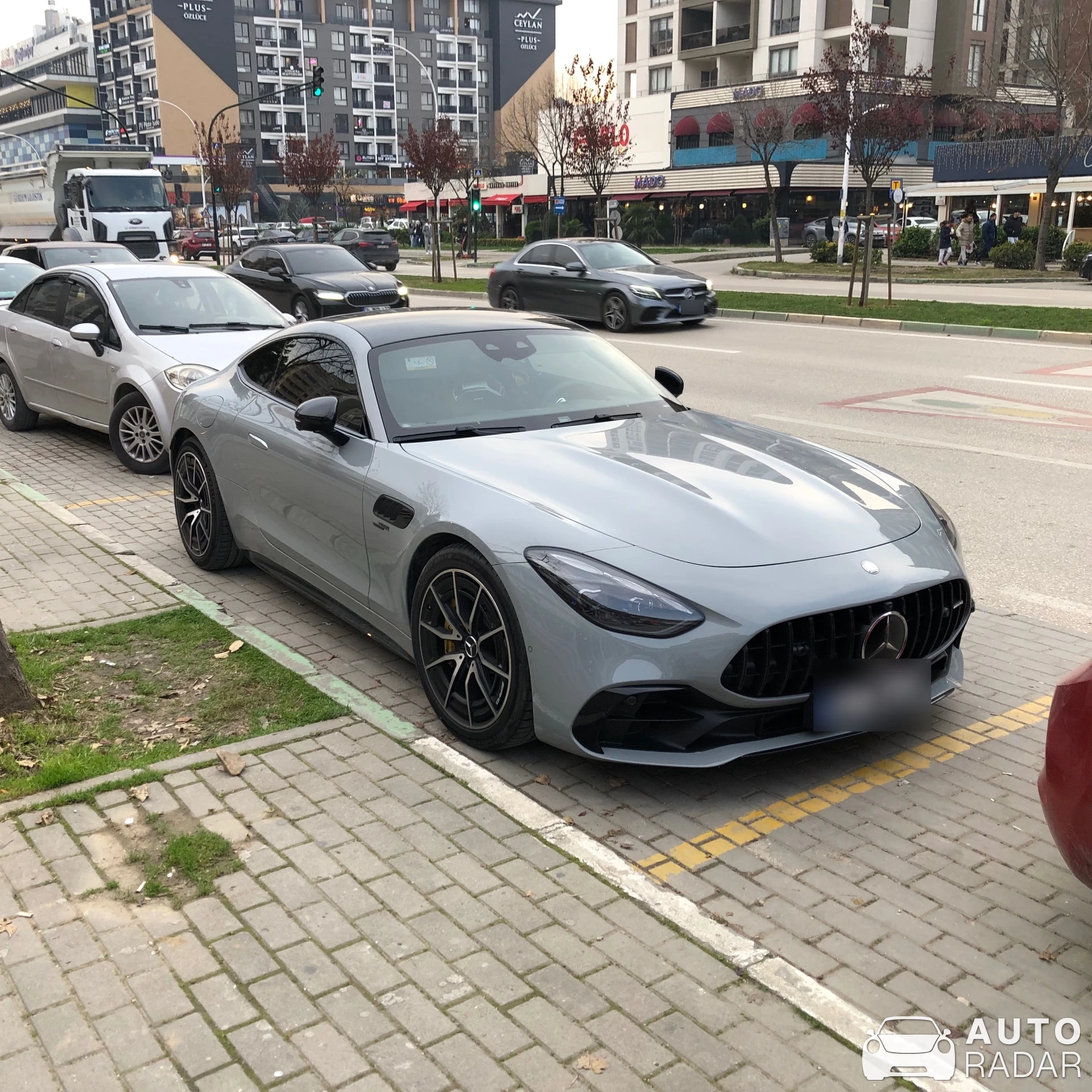 Mercedes-AMG GT 43 C192 spotted in Nilüfer, Türkiye