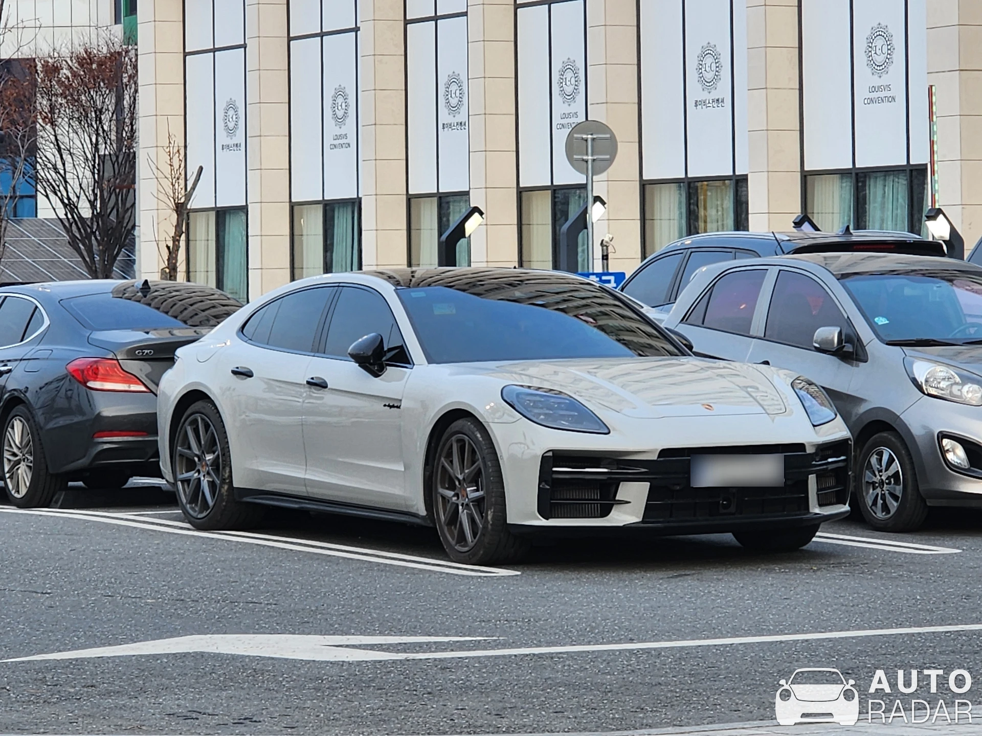 Porsche 971 Panamera Turbo spotted in Daejeon, South Korea