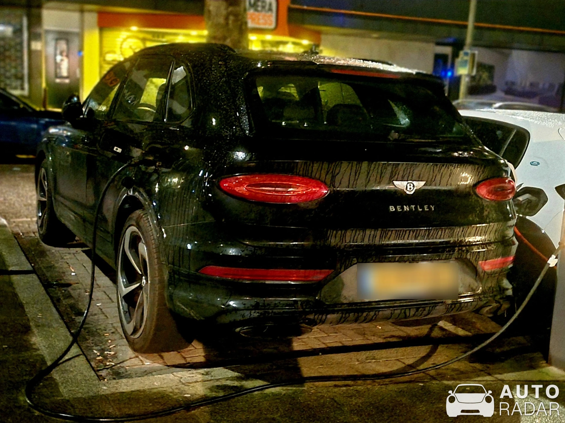 Bentley Bentayga Hybrid spotted in Rotterdam, Netherlands