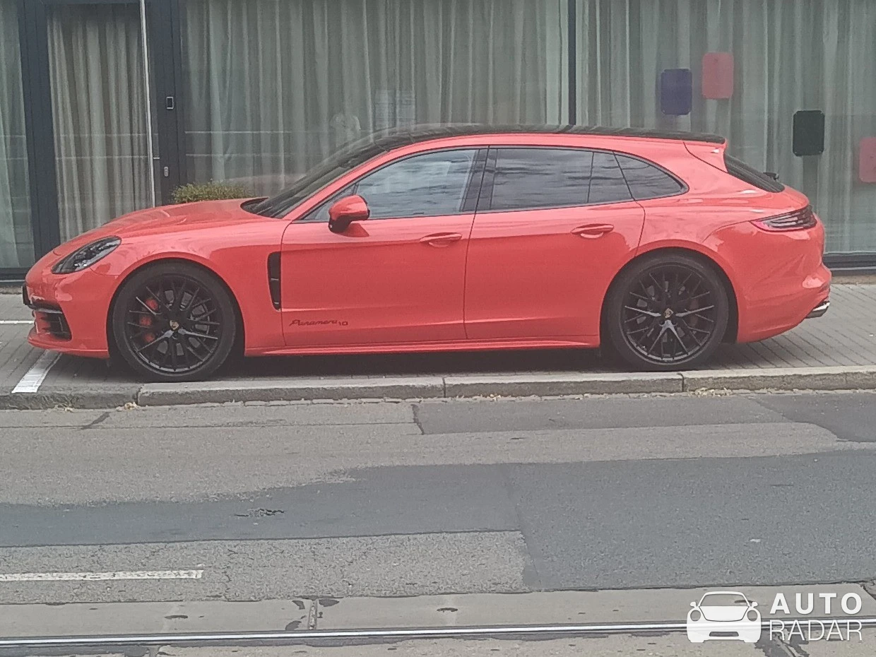 Porsche 971 Panamera Sport Turismo spotted in Brno