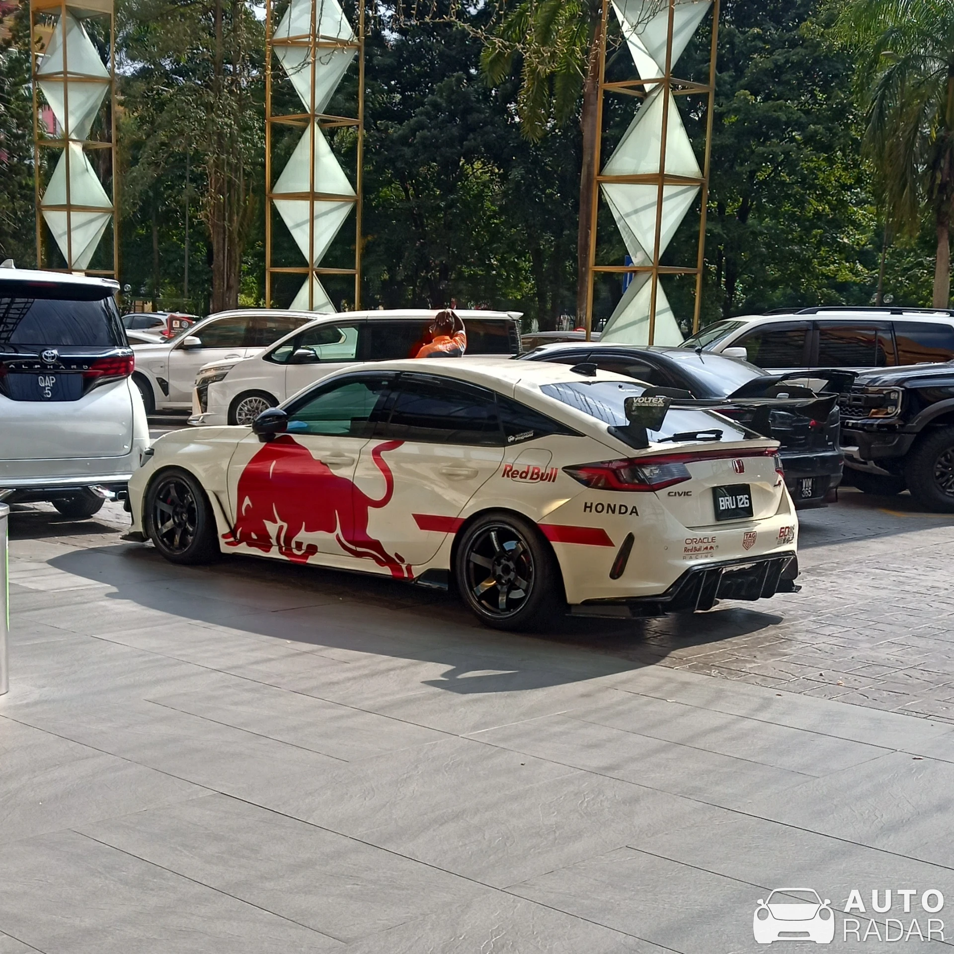 Honda Civic Type-R 2023 spotted in Petaling Jaya