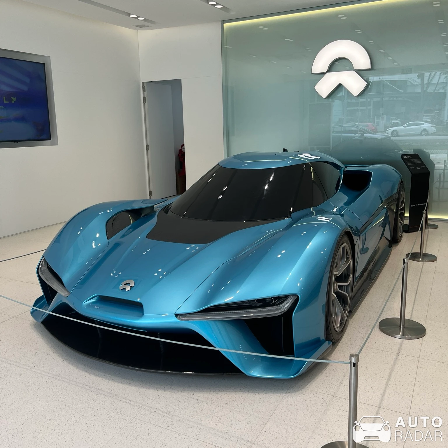 NIO EP9 spotted in Singapore