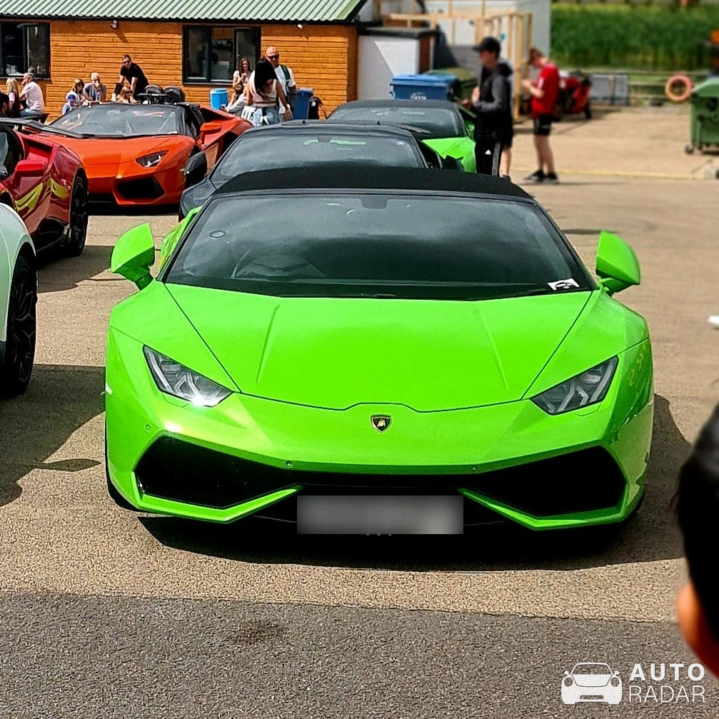 Lamborghini Huracán LP610-4 Spyder spotted in Leicestershire, United Kingdom