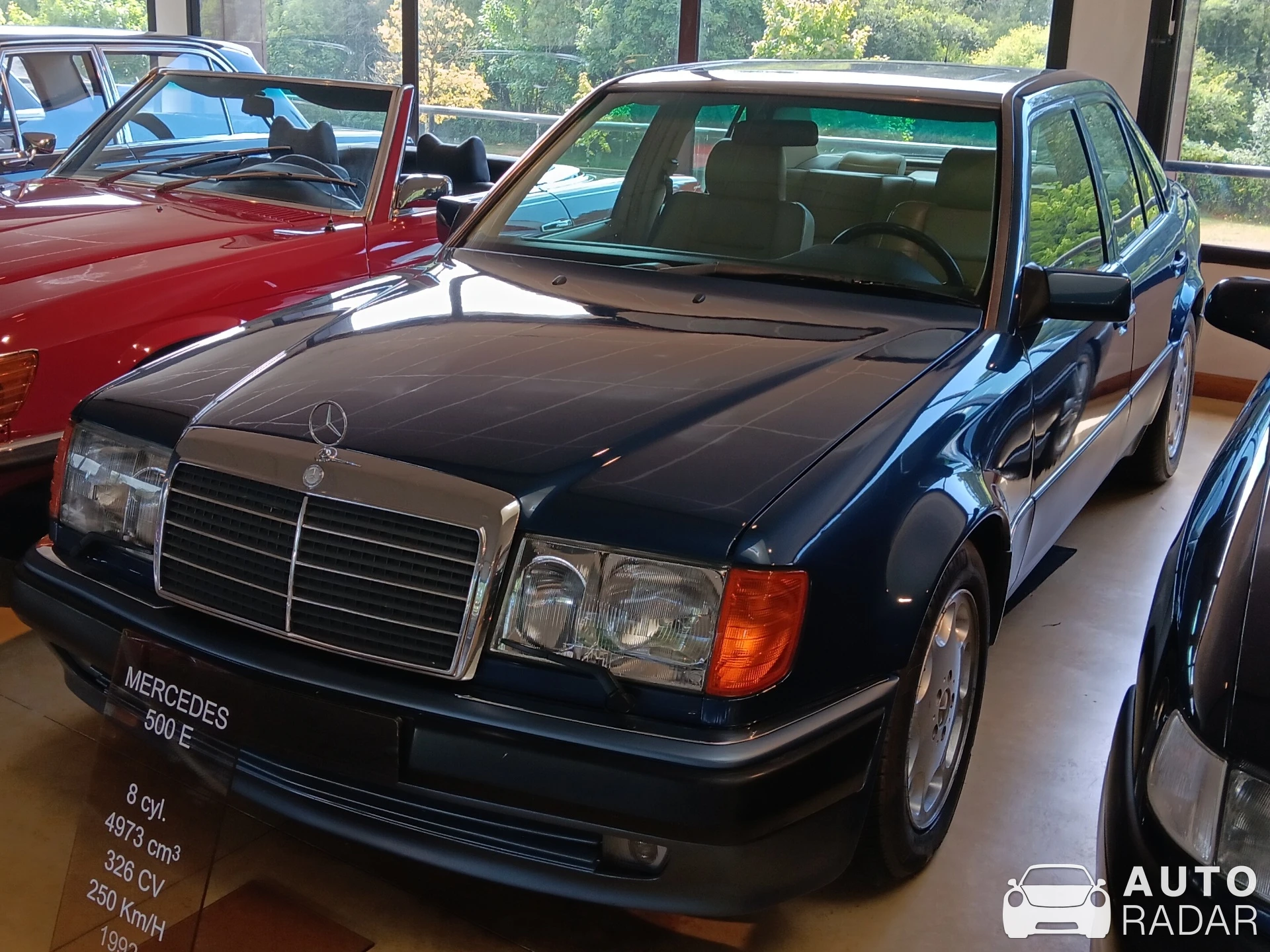 Mercedes-Benz 500E spotted in Lohéac