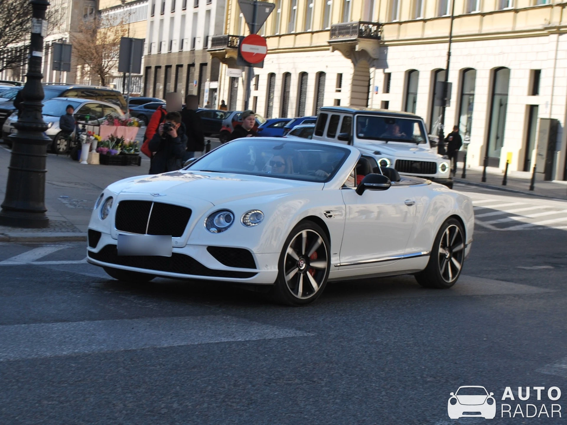 Bentley Continental GTC V8 S 2016 spotted in Warszawa, Poland