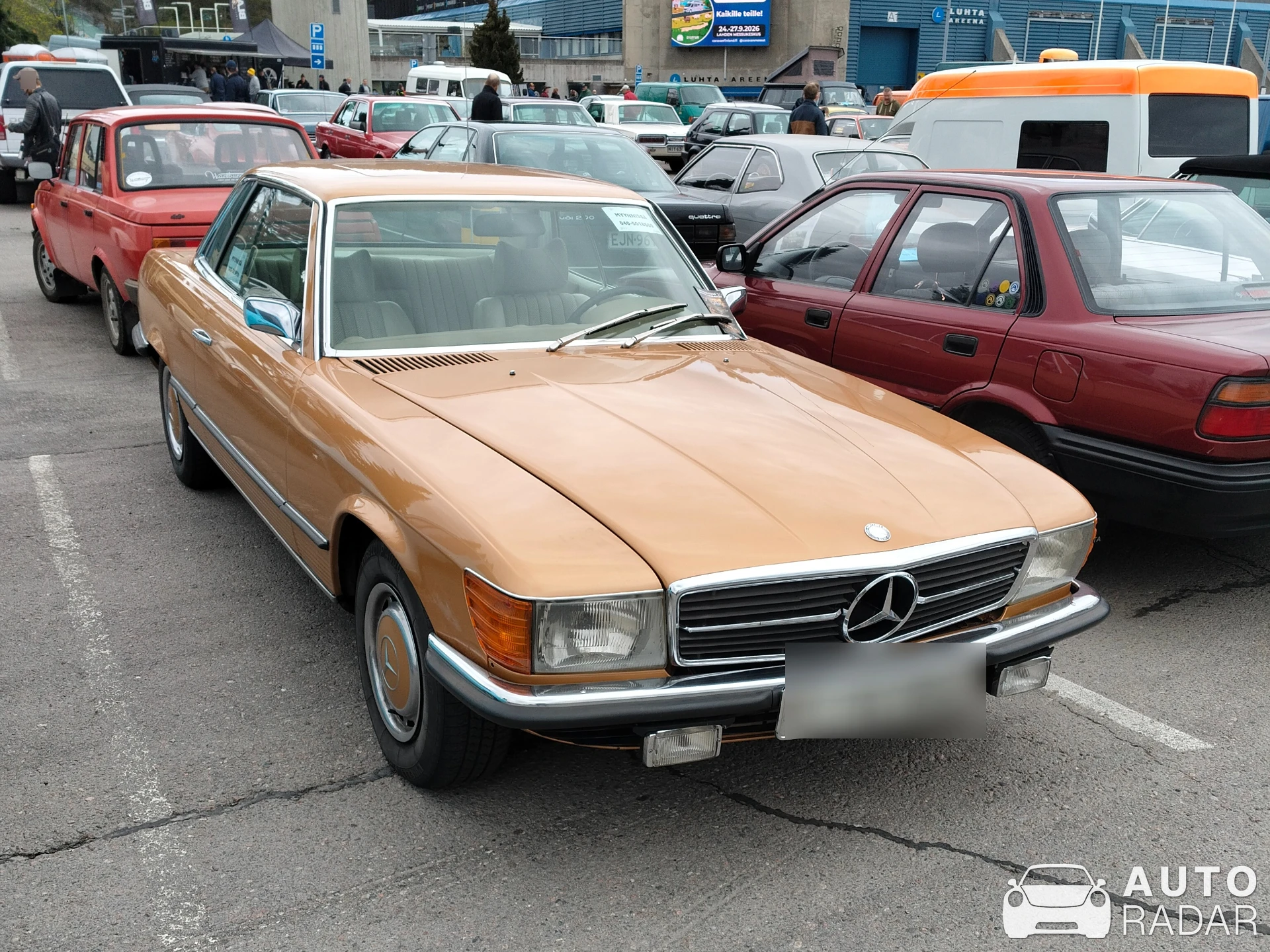 Mercedes-Benz 450 SL spotted in Lahti