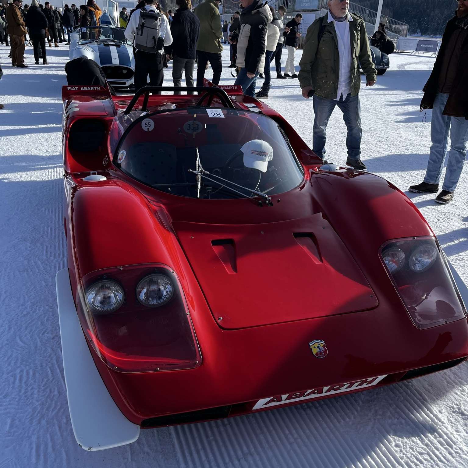 Abarth 2000 Sport Spider / 4 Fari