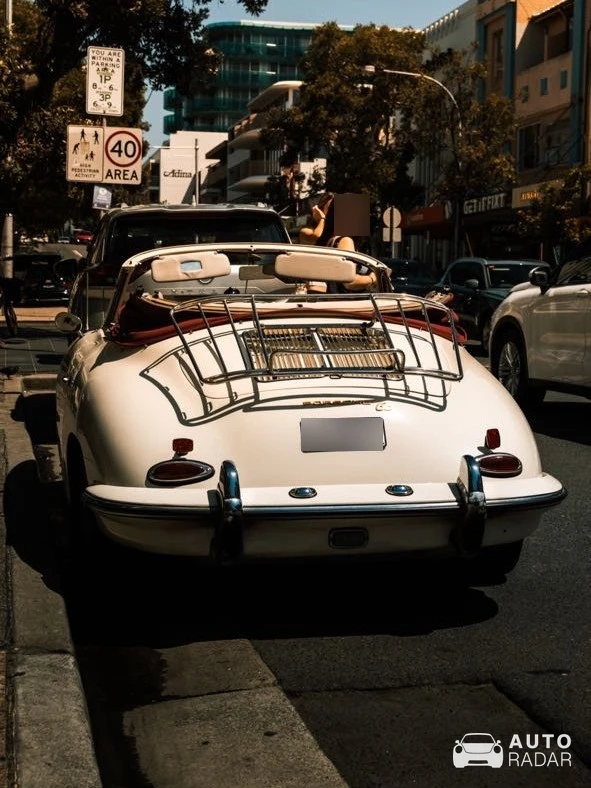 Porsche 356 spotted in Bondi Beach, Australien