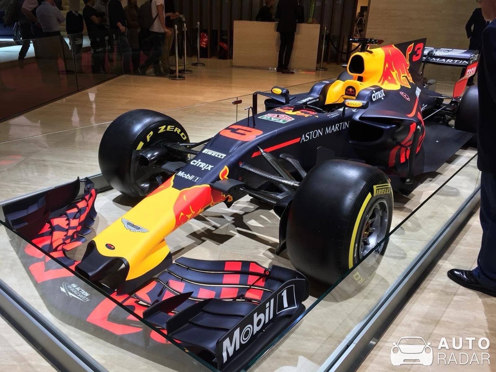 Red Bull Racing RB14 spotted in Ginevra