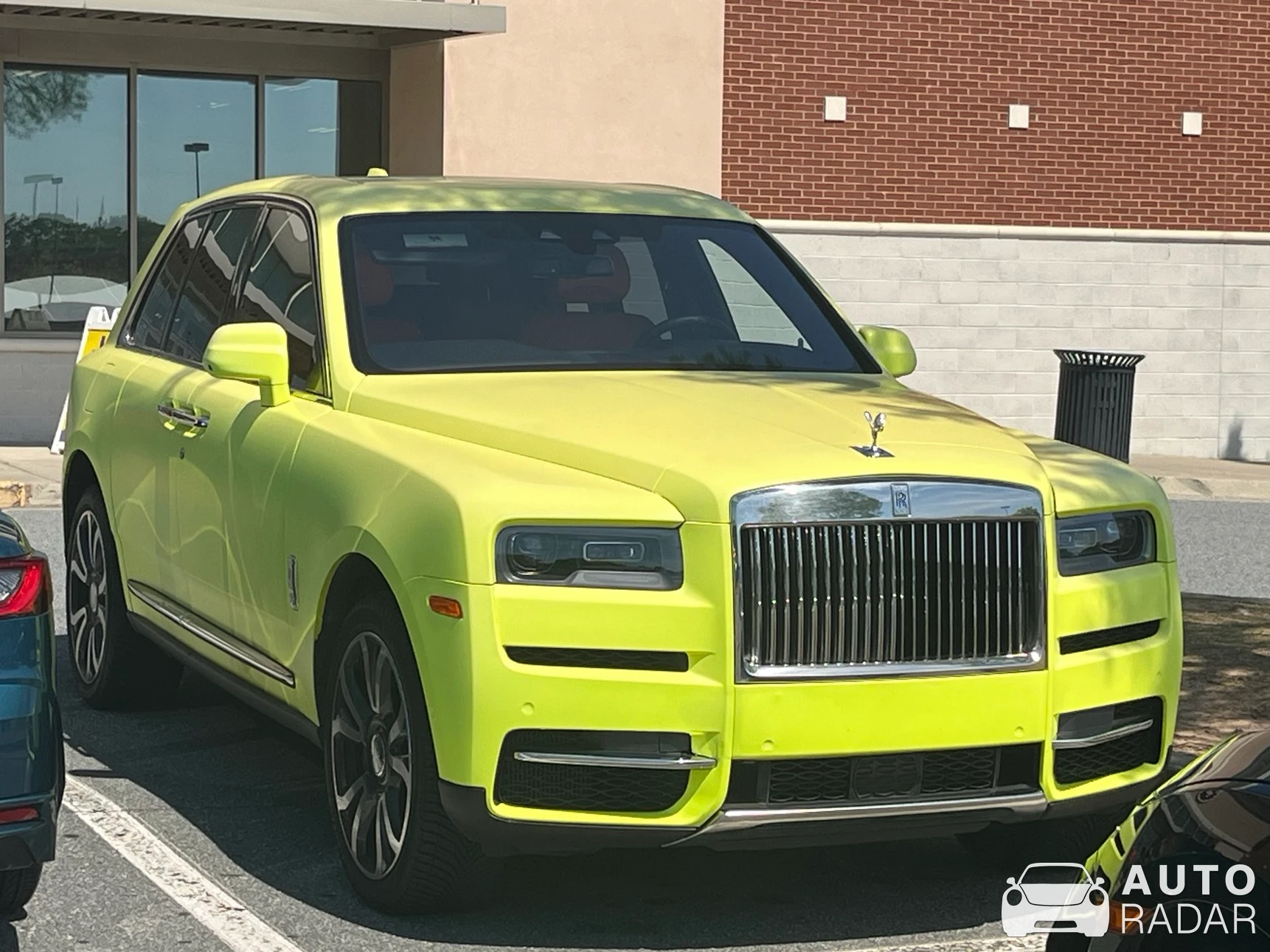 Rolls-Royce Cullinan spotted in Cumming
