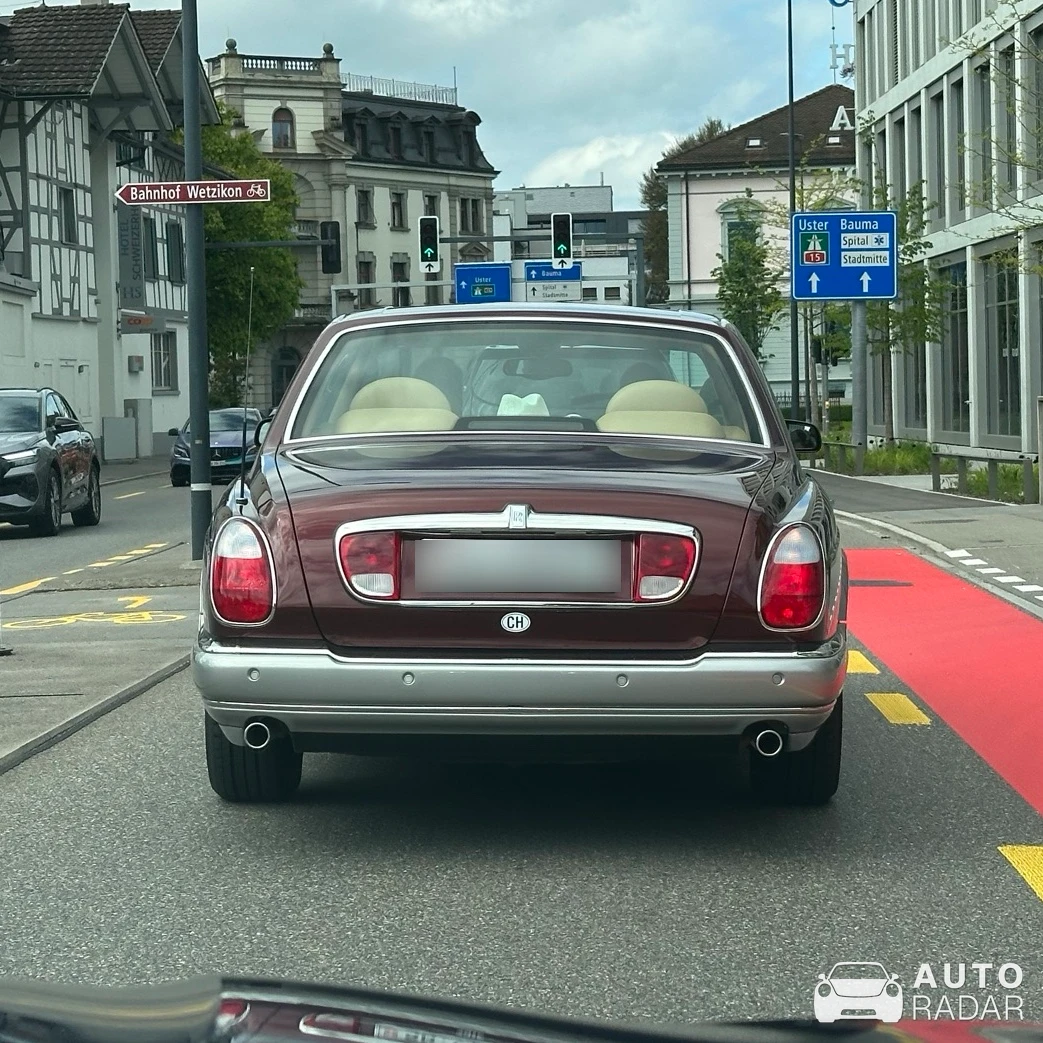Rolls-Royce Silver Seraph Limousine spotted in Wetzikon