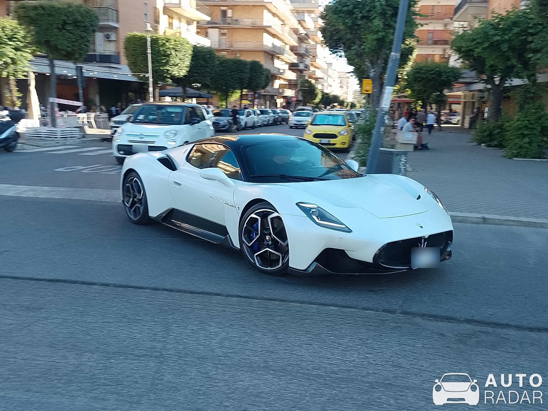 Maserati MC20 spotted in Ladispoli