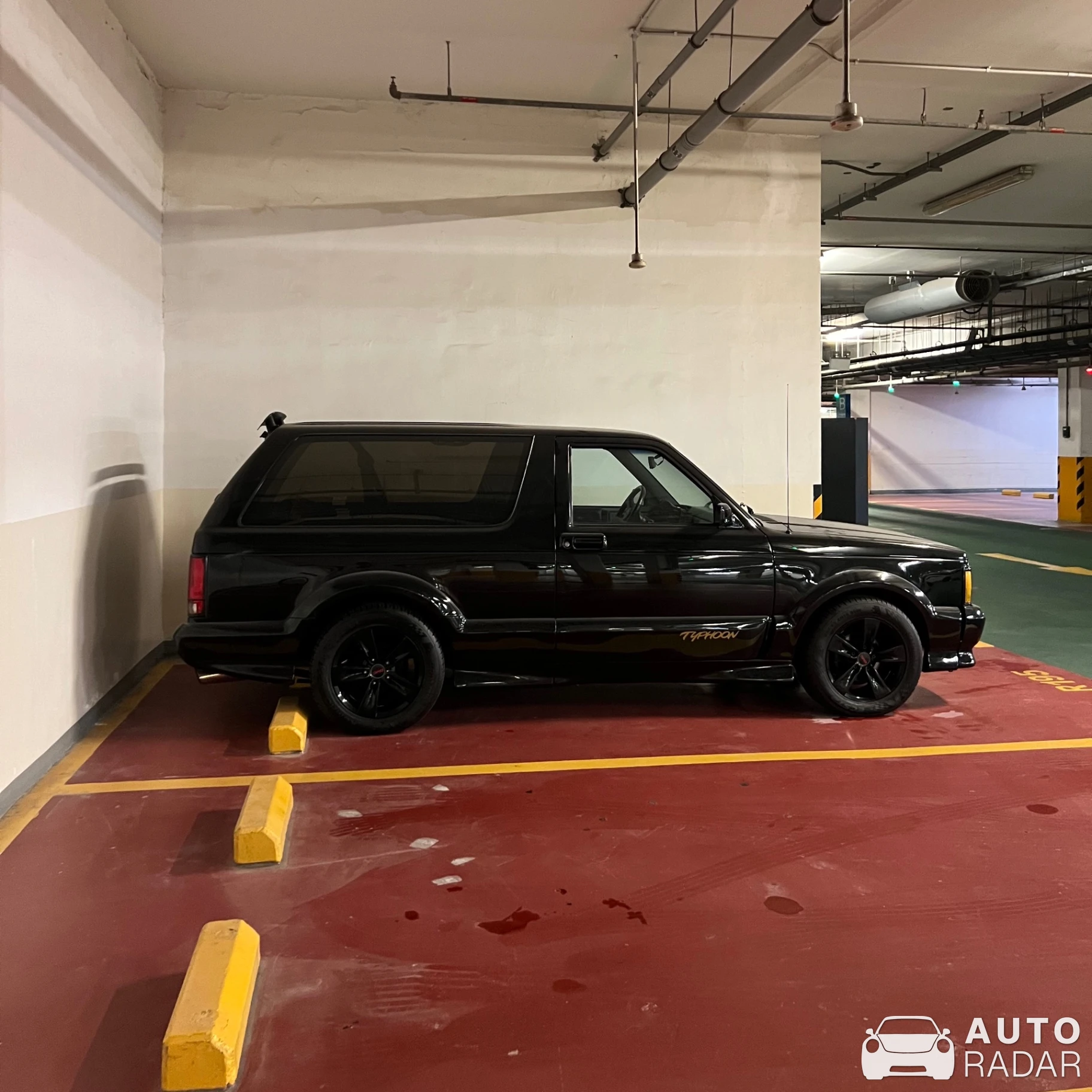 GMC Typhoon spotted in أبو ظبي